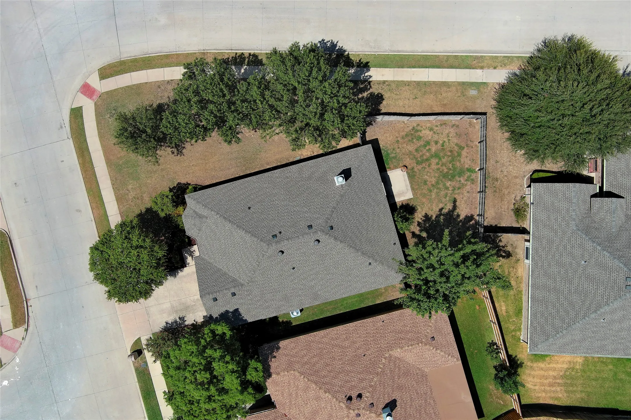 Single Family Residence For Sale in Tarrant County , 4600 Wheatland Drive, Fort Worth, Texas 76179, 3 Bedroom, 2 Bathroom, 2 Garage spaces, 1,790 Sqft, built in 2003, mls#21366247, Real Estate Agent in Fort Worth, Homes For Sale in Tarrant county, Homes For Sale in Fort Worth, Realtor in Fort Worth Texas, Real Estate Brokerage Independent Realty Texas, Luminita Cordes Realtor