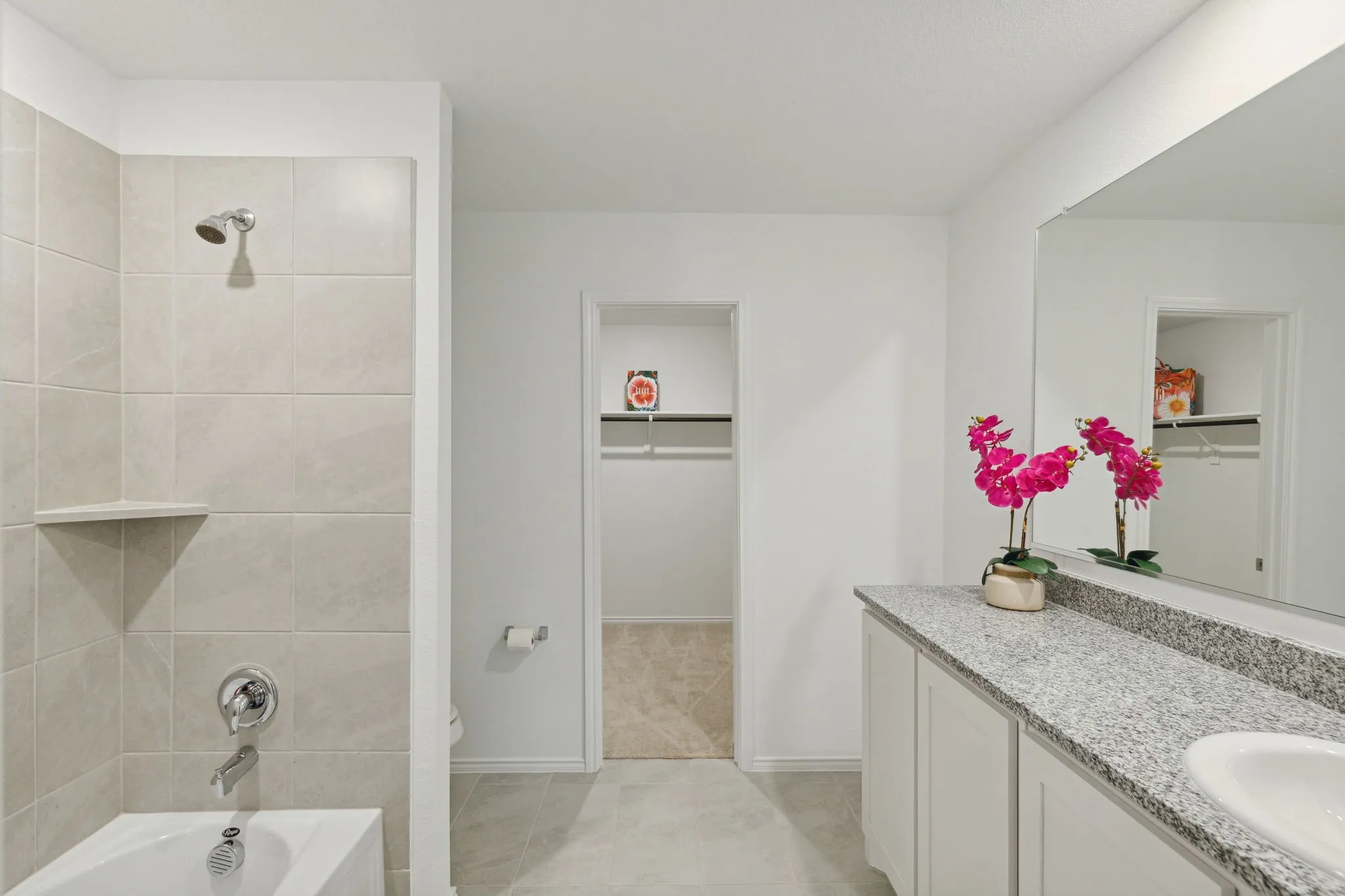 Single Family Residence For Rent in Tarrant County , 2517 Bunkerton Drive, Fort Worth, Texas 76179, 4 Bedroom, 2 Bathroom, 2 Garage spaces, 1,690 Sqft, built in 2023, mls#21371716, Real Estate Agent in Fort Worth, Homes For Rent in Tarrant county, Homes For Rent in Fort Worth, Realtor in Fort Worth Texas, Real Estate Brokerage Independent Realty Texas, Luminita Cordes Realtor