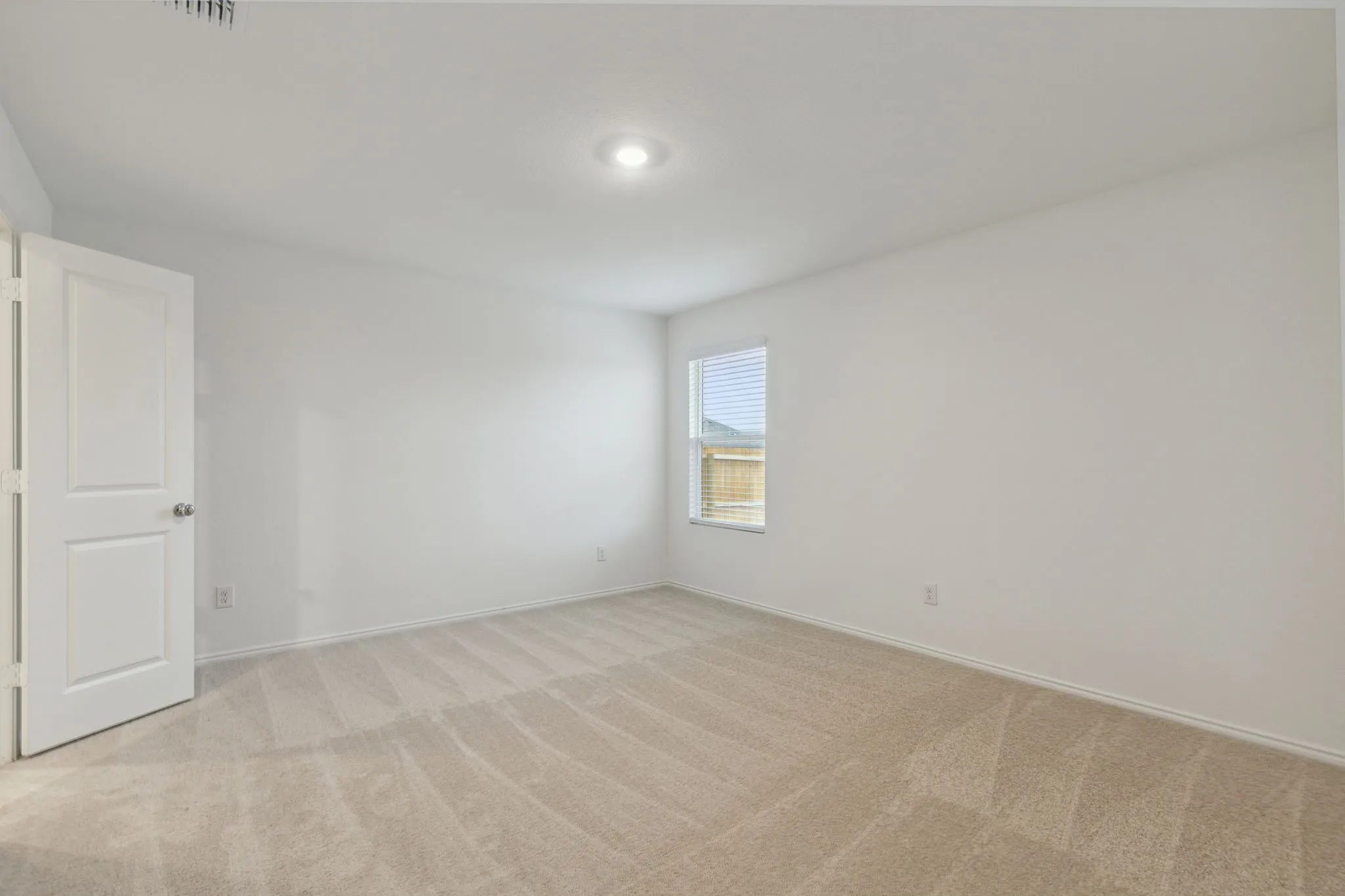 Single Family Residence For Rent in Tarrant County , 2517 Bunkerton Drive, Fort Worth, Texas 76179, 4 Bedroom, 2 Bathroom, 2 Garage spaces, 1,690 Sqft, built in 2023, mls#21371716, Real Estate Agent in Fort Worth, Homes For Rent in Tarrant county, Homes For Rent in Fort Worth, Realtor in Fort Worth Texas, Real Estate Brokerage Independent Realty Texas, Luminita Cordes Realtor