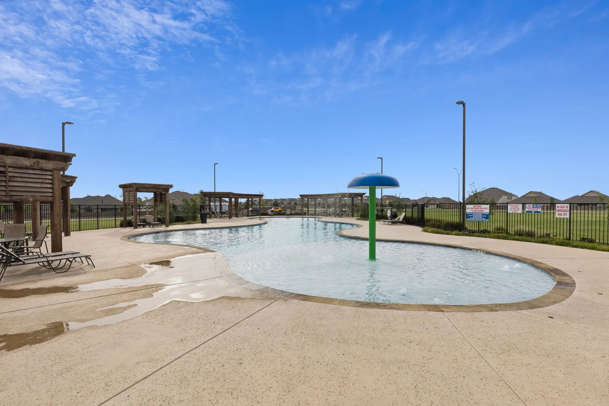 Single Family Residence For Rent in Tarrant County , 2517 Bunkerton Drive, Fort Worth, Texas 76179, 4 Bedroom, 2 Bathroom, 2 Garage spaces, 1,690 Sqft, built in 2023, mls#21371716, Real Estate Agent in Fort Worth, Homes For Rent in Tarrant county, Homes For Rent in Fort Worth, Realtor in Fort Worth Texas, Real Estate Brokerage Independent Realty Texas, Luminita Cordes Realtor