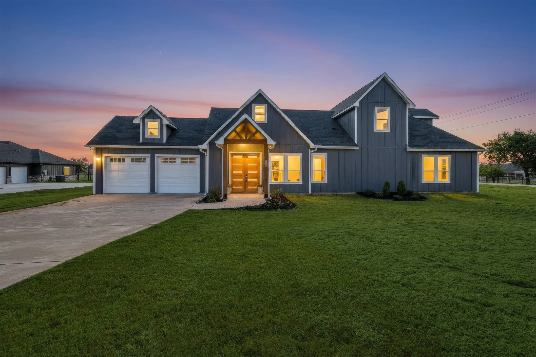 Single Family Residence For Sale in Grayson County , 1561 Dixie Estates Way, Whitesboro, Texas 76273, 3 Bedroom, 4 Bathroom, 2 Garage spaces, 2,649 Sqft, built in 2024, mls#21371595, Real Estate Agent in Whitesboro, Homes For Sale in Grayson county, Homes For Sale in Whitesboro, Realtor in Whitesboro Texas, Real Estate Brokerage Independent Realty Texas, Luminita Cordes Realtor