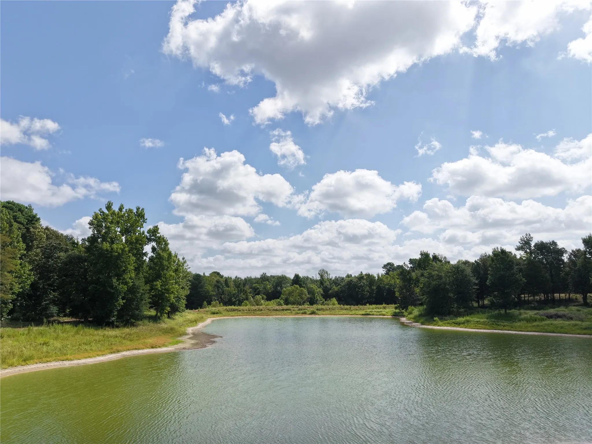 Farm For Sale in Anderson County , 961 County Road 484, Palestine, Texas 75803, 3 Bedroom, 3 Bathroom, 1 Garage spaces, 1,934 Sqft, built in 2000, mls#21363713, Real Estate Agent in Palestine, Homes For Sale in Anderson county, Homes For Sale in Palestine, Realtor in Palestine Texas, Real Estate Brokerage Independent Realty Texas, Luminita Cordes Realtor