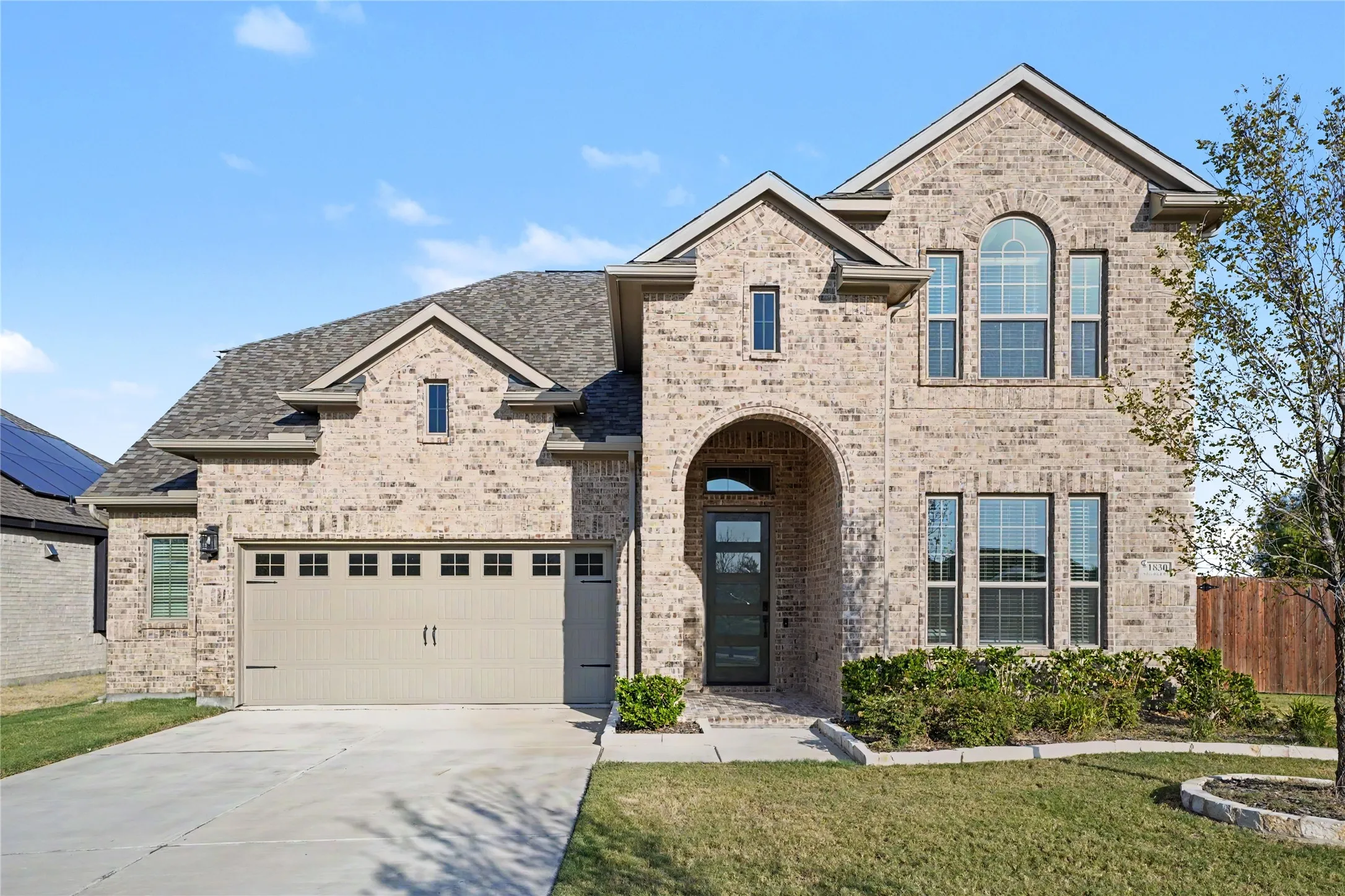 Single Family Residence For Sale in Ellis County , 1830 Silver Birch Road, Waxahachie, Texas 75165, 5 Bedroom, 4 Bathroom, 2 Garage spaces, 3,499 Sqft, built in 2024, mls#21370861, Real Estate Agent in Waxahachie, Homes For Sale in Ellis county, Homes For Sale in Waxahachie, Realtor in Waxahachie Texas, Real Estate Brokerage Independent Realty Texas, Luminita Cordes Realtor