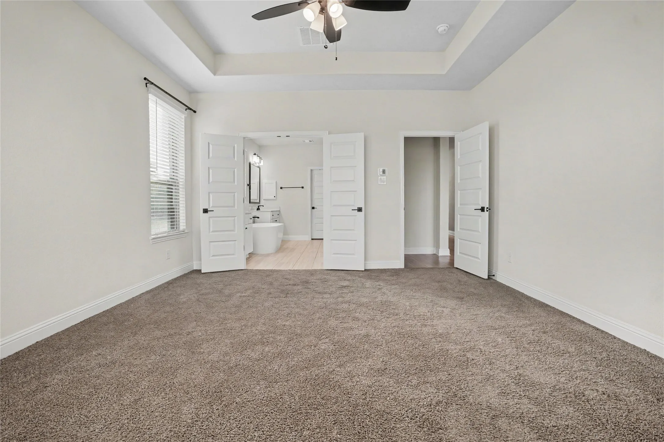 Single Family Residence For Sale in Ellis County , 1830 Silver Birch Road, Waxahachie, Texas 75165, 5 Bedroom, 4 Bathroom, 2 Garage spaces, 3,499 Sqft, built in 2024, mls#21370861, Real Estate Agent in Waxahachie, Homes For Sale in Ellis county, Homes For Sale in Waxahachie, Realtor in Waxahachie Texas, Real Estate Brokerage Independent Realty Texas, Luminita Cordes Realtor