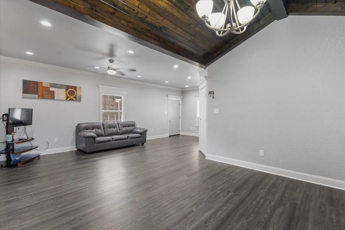 Single Family Residence For Sale in Smith County , 16136 County Road 1134=, Tyler, Texas 75709, 5 Bedroom, 3 Bathroom, 2 Garage spaces, 2,680 Sqft, built in 2022, mls#21371725, Real Estate Agent in Tyler, Homes For Sale in Smith county, Homes For Sale in Tyler, Realtor in Tyler Texas, Real Estate Brokerage Independent Realty Texas, Luminita Cordes Realtor
