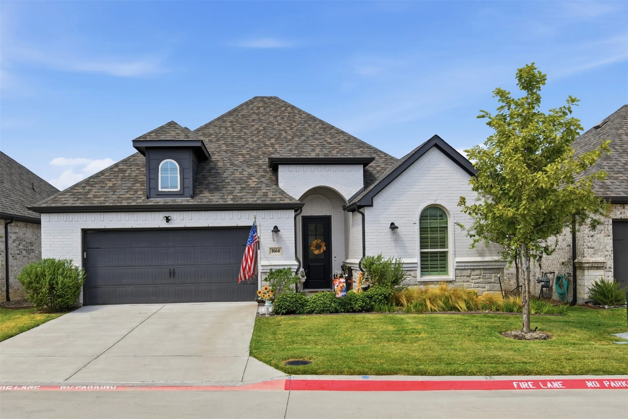 Single Family Residence For Sale in Rockwall County , 1664 Madrid Way, Rockwall, Texas 75087, 2 Bedroom, 2 Bathroom, 2 Garage spaces, 1,896 Sqft, built in 2023, mls#21371730, Real Estate Agent in Rockwall, Homes For Sale in Rockwall county, Homes For Sale in Rockwall, Realtor in Rockwall Texas, Real Estate Brokerage Independent Realty Texas, Luminita Cordes Realtor