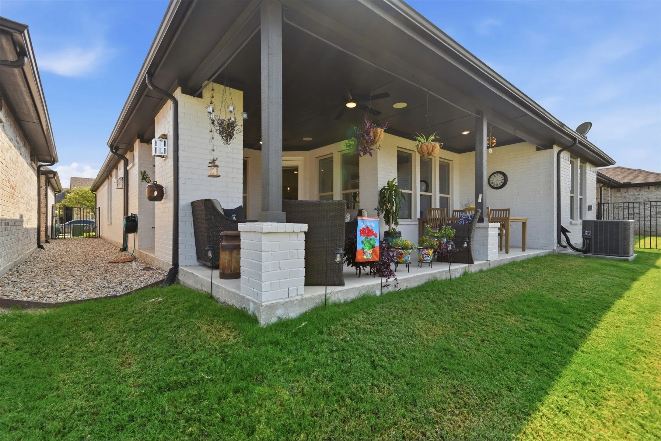 Single Family Residence For Sale in Rockwall County , 1664 Madrid Way, Rockwall, Texas 75087, 2 Bedroom, 2 Bathroom, 2 Garage spaces, 1,896 Sqft, built in 2023, mls#21371730, Real Estate Agent in Rockwall, Homes For Sale in Rockwall county, Homes For Sale in Rockwall, Realtor in Rockwall Texas, Real Estate Brokerage Independent Realty Texas, Luminita Cordes Realtor