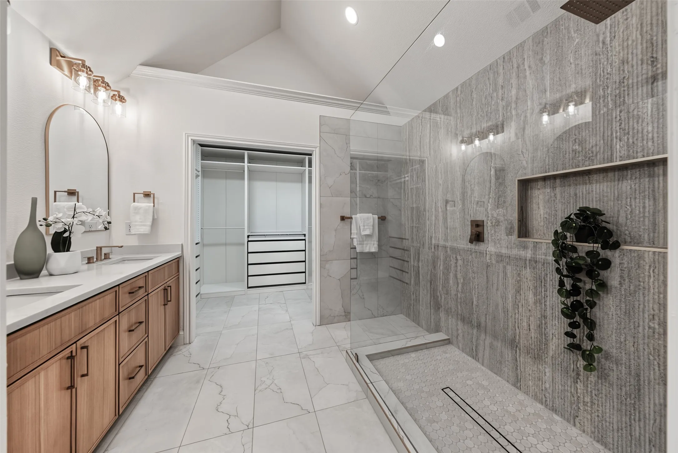 Single Family Residence For Sale in Collin County , 5203 N Briar Ridge Circle, Mc Kinney, Texas 75072, 4 Bedroom, 3 Bathroom, 2 Garage spaces, 2,669 Sqft, built in 1991, mls#21371653, Real Estate Agent in Mc Kinney, Homes For Sale in Collin county, Homes For Sale in Mc Kinney, Realtor in Mc Kinney Texas, Real Estate Brokerage Independent Realty Texas, Luminita Cordes Realtor