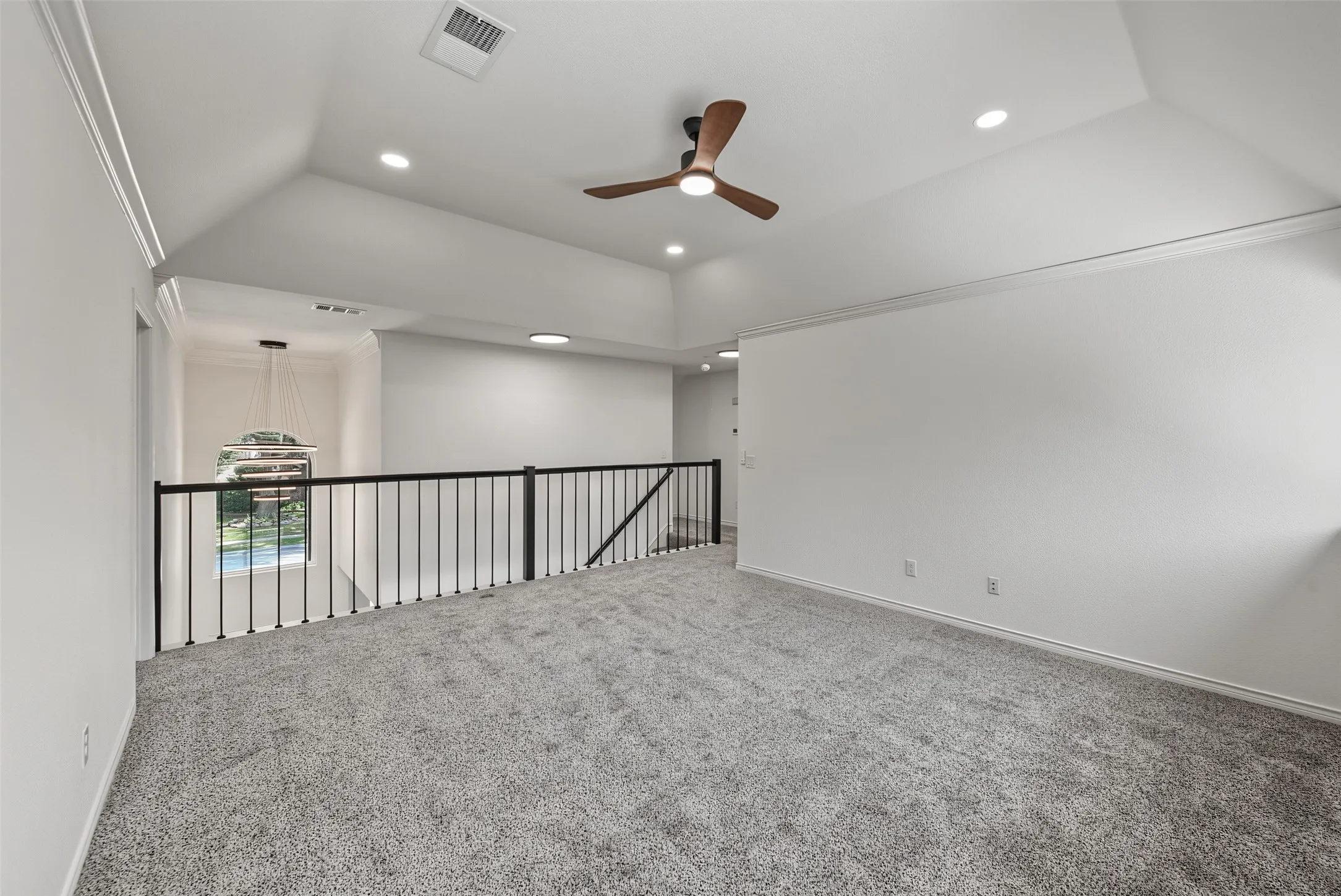 Single Family Residence For Sale in Collin County , 5203 N Briar Ridge Circle, Mc Kinney, Texas 75072, 4 Bedroom, 3 Bathroom, 2 Garage spaces, 2,669 Sqft, built in 1991, mls#21371653, Real Estate Agent in Mc Kinney, Homes For Sale in Collin county, Homes For Sale in Mc Kinney, Realtor in Mc Kinney Texas, Real Estate Brokerage Independent Realty Texas, Luminita Cordes Realtor
