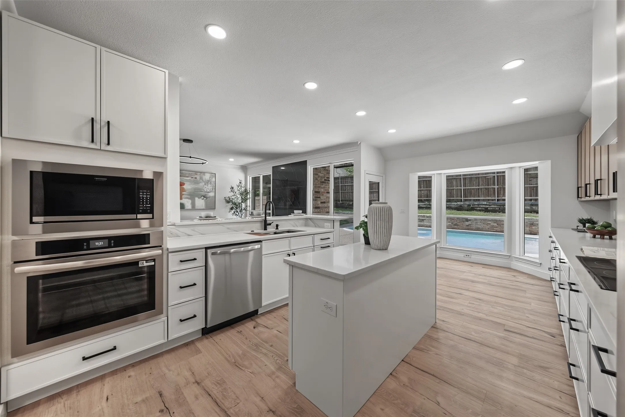 Single Family Residence For Sale in Collin County , 5203 N Briar Ridge Circle, Mc Kinney, Texas 75072, 4 Bedroom, 3 Bathroom, 2 Garage spaces, 2,669 Sqft, built in 1991, mls#21371653, Real Estate Agent in Mc Kinney, Homes For Sale in Collin county, Homes For Sale in Mc Kinney, Realtor in Mc Kinney Texas, Real Estate Brokerage Independent Realty Texas, Luminita Cordes Realtor