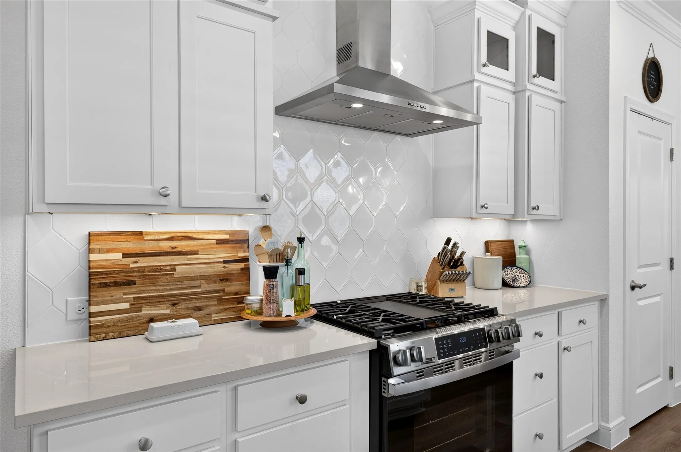 Gas range for the chefs!