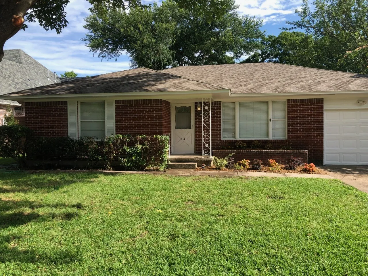 Single Family Residence For Sale in Dallas County , 414 Pittman Street, Richardson, Texas 75081, 2 Bedroom, 2 Bathroom, 1 Garage spaces, 1,485 Sqft, built in 1953, mls#21370815, Real Estate Agent in Richardson, Homes For Sale in Dallas county, Homes For Sale in Richardson, Realtor in Richardson Texas, Real Estate Brokerage Independent Realty Texas, Luminita Cordes Realtor