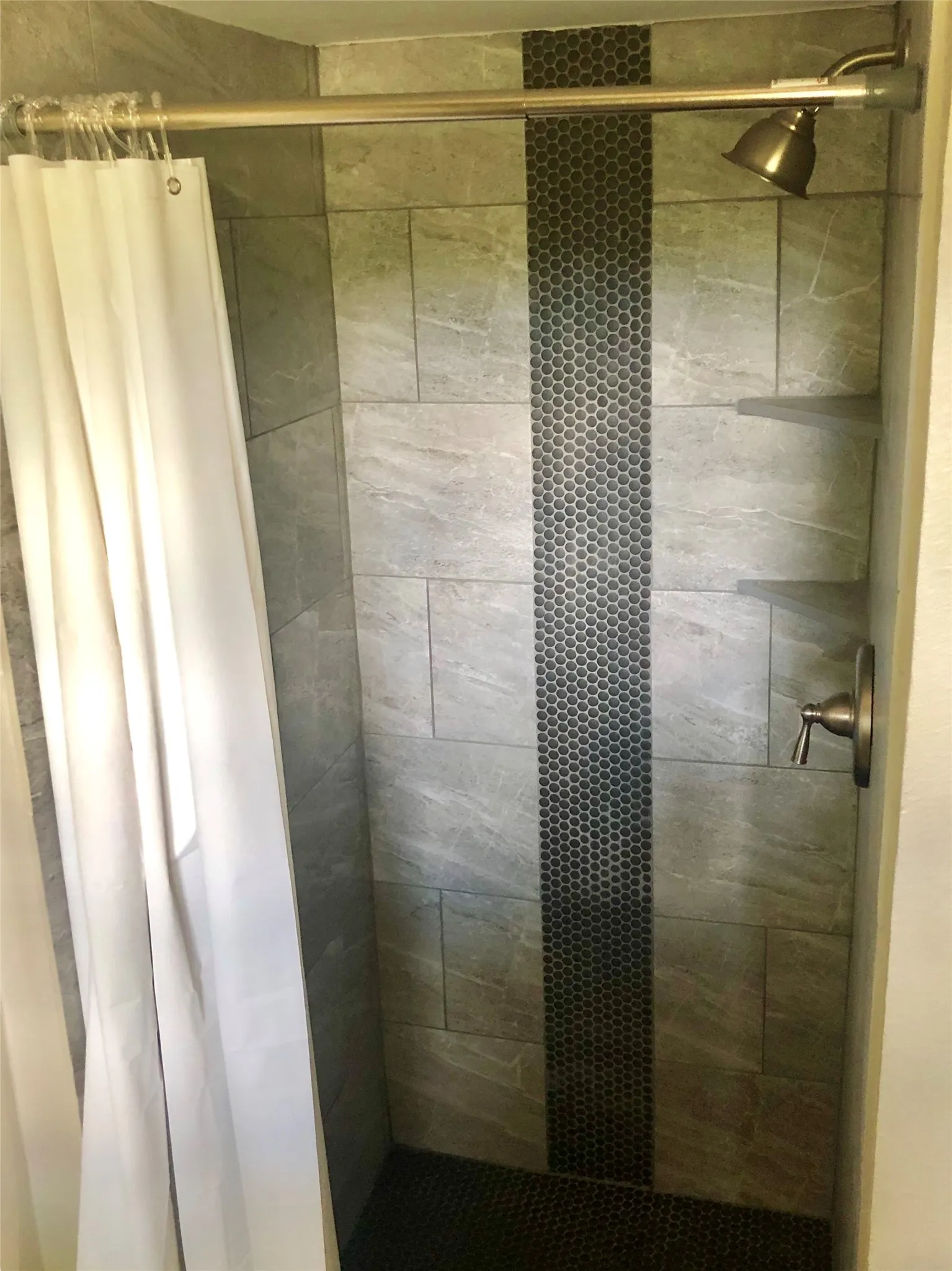 Single Family Residence For Sale in Dallas County , 414 Pittman Street, Richardson, Texas 75081, 2 Bedroom, 2 Bathroom, 1 Garage spaces, 1,485 Sqft, built in 1953, mls#21370815, Real Estate Agent in Richardson, Homes For Sale in Dallas county, Homes For Sale in Richardson, Realtor in Richardson Texas, Real Estate Brokerage Independent Realty Texas, Luminita Cordes Realtor