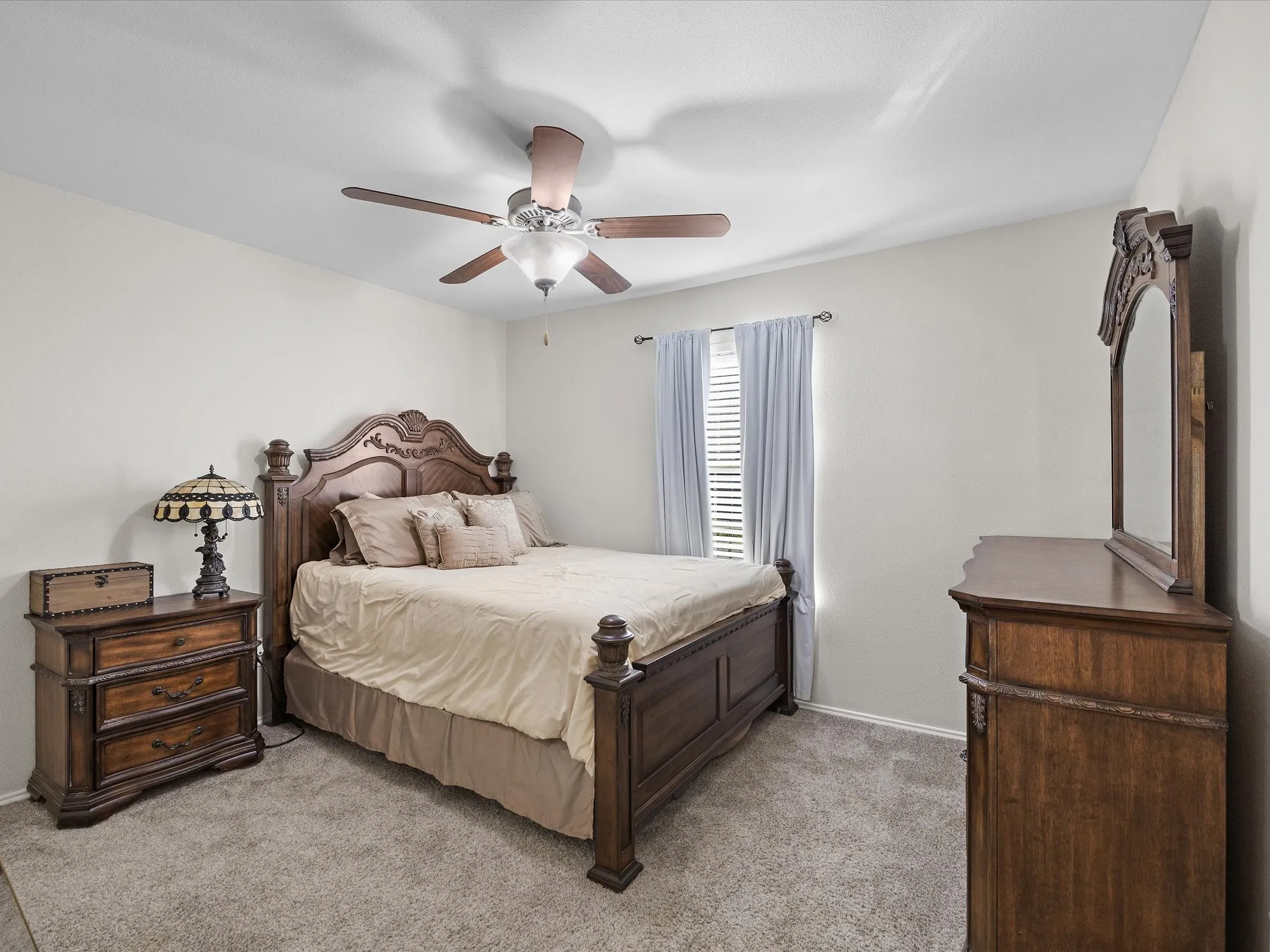 Single Family Residence For Rent in Denton County , 9113 Sundance Trail, Cross Roads, Texas 76227, 3 Bedroom, 2 Bathroom, 2 Garage spaces, 1,378 Sqft, built in 2011, mls#21370714, Real Estate Agent in Cross Roads, Homes For Rent in Denton county, Homes For Rent in Cross Roads, Realtor in Cross Roads Texas, Real Estate Brokerage Independent Realty Texas, Luminita Cordes Realtor