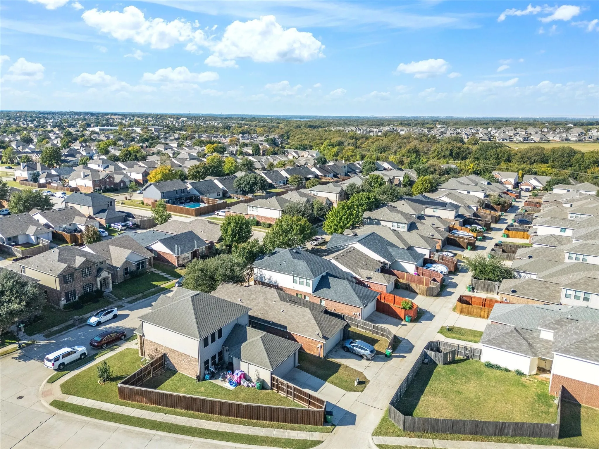 Single Family Residence For Rent in Denton County , 9113 Sundance Trail, Cross Roads, Texas 76227, 3 Bedroom, 2 Bathroom, 2 Garage spaces, 1,378 Sqft, built in 2011, mls#21370714, Real Estate Agent in Cross Roads, Homes For Rent in Denton county, Homes For Rent in Cross Roads, Realtor in Cross Roads Texas, Real Estate Brokerage Independent Realty Texas, Luminita Cordes Realtor