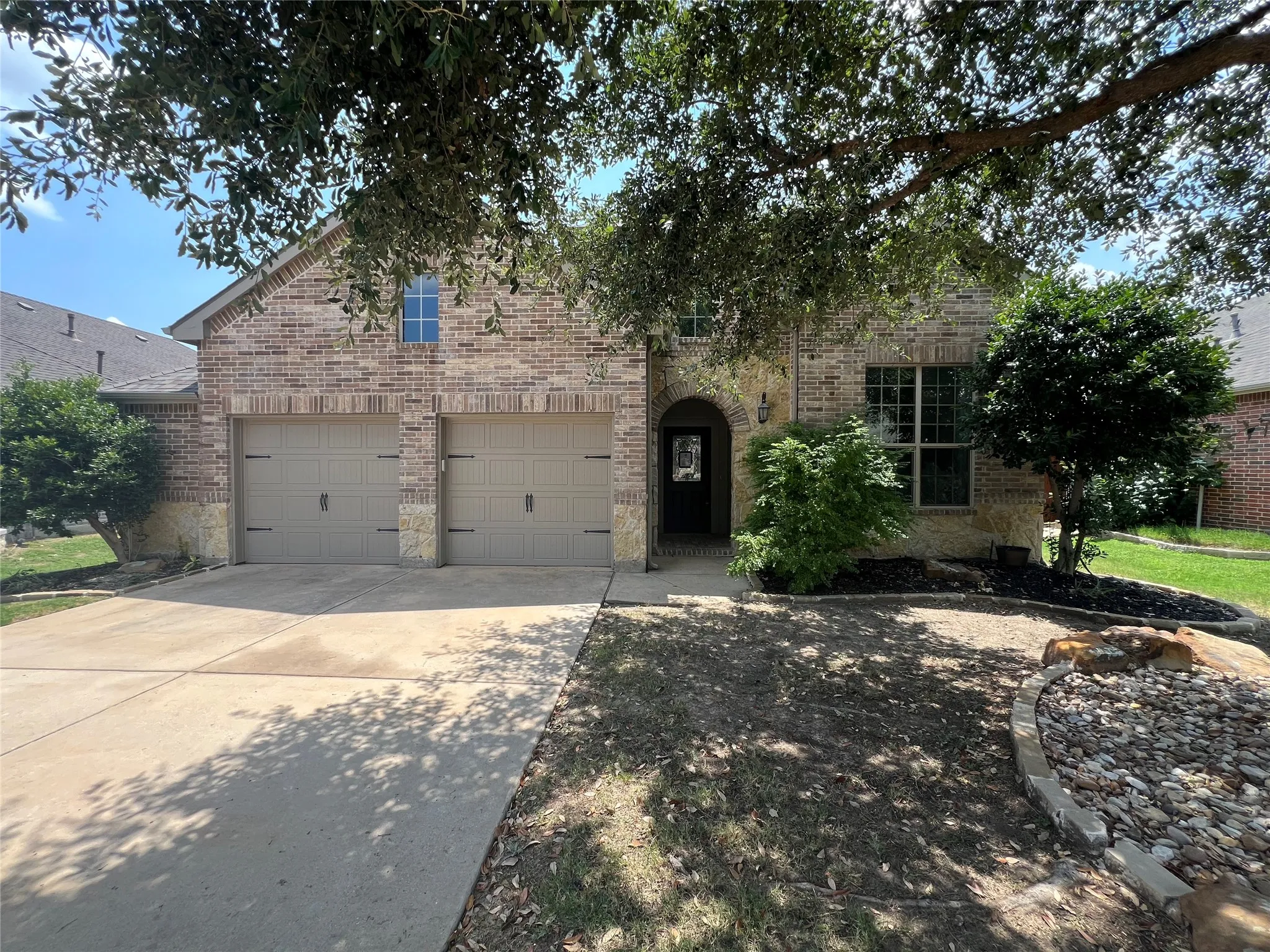 Single Family Residence For Rent in Tarrant County , 9405 Drovers View Trail, Fort Worth, Texas 76131, 4 Bedroom, 3 Bathroom, 2 Garage spaces, 2,064 Sqft, built in 2010, mls#21371739, Real Estate Agent in Fort Worth, Homes For Rent in Tarrant county, Homes For Rent in Fort Worth, Realtor in Fort Worth Texas, Real Estate Brokerage Independent Realty Texas, Luminita Cordes Realtor