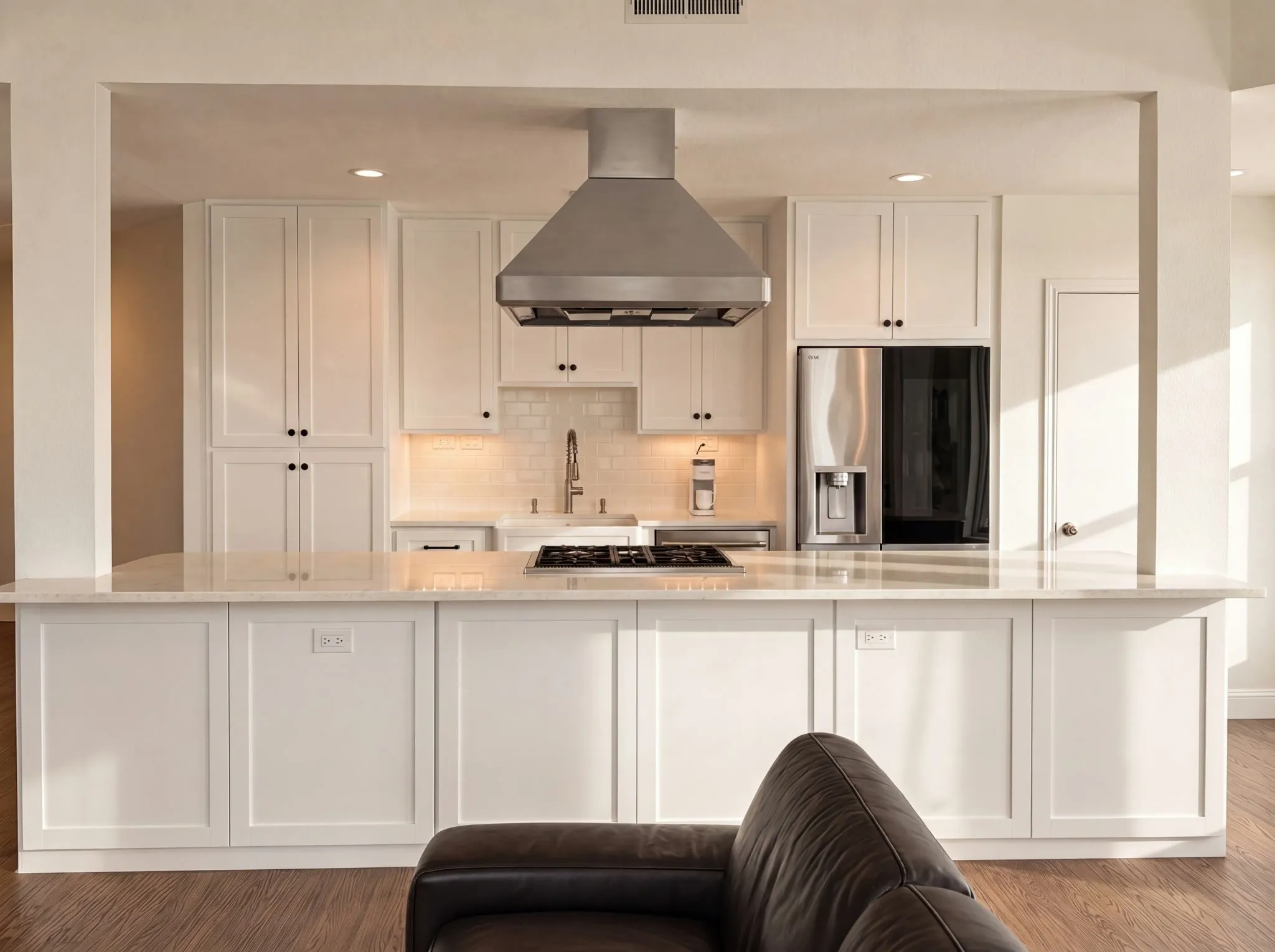 Condominium For Sale in Dallas County , 4611 Travis Street 1100, Dallas, Texas 75205, 1 Bedroom, 1 Bathroom, 2 Garage spaces, 956 Sqft, built in 2000, mls#21356045, Real Estate Agent in Dallas, Homes For Sale in Dallas county, Homes For Sale in Dallas, Realtor in Dallas Texas, Real Estate Brokerage Independent Realty Texas, Luminita Cordes Realtor