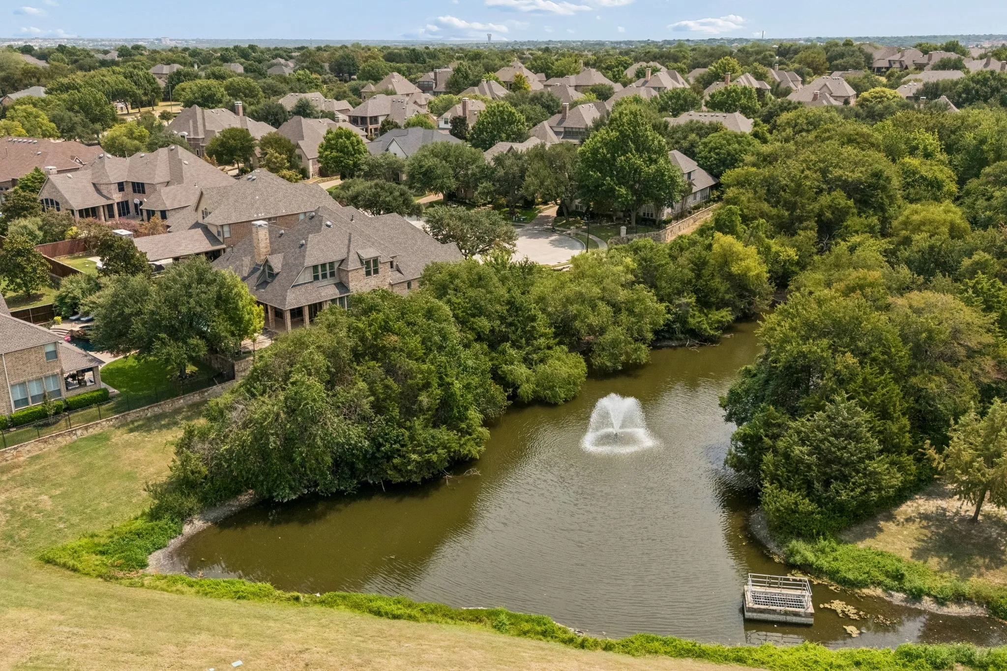 Single Family Residence For Sale in Collin County , 1501 Litchfield Drive, Mc Kinney, Texas 75071, 4 Bedroom, 3 Bathroom, 3 Garage spaces, 4,352 Sqft, built in 2004, mls#21370957, Real Estate Agent in Mc Kinney, Homes For Sale in Collin county, Homes For Sale in Mc Kinney, Realtor in Mc Kinney Texas, Real Estate Brokerage Independent Realty Texas, Luminita Cordes Realtor