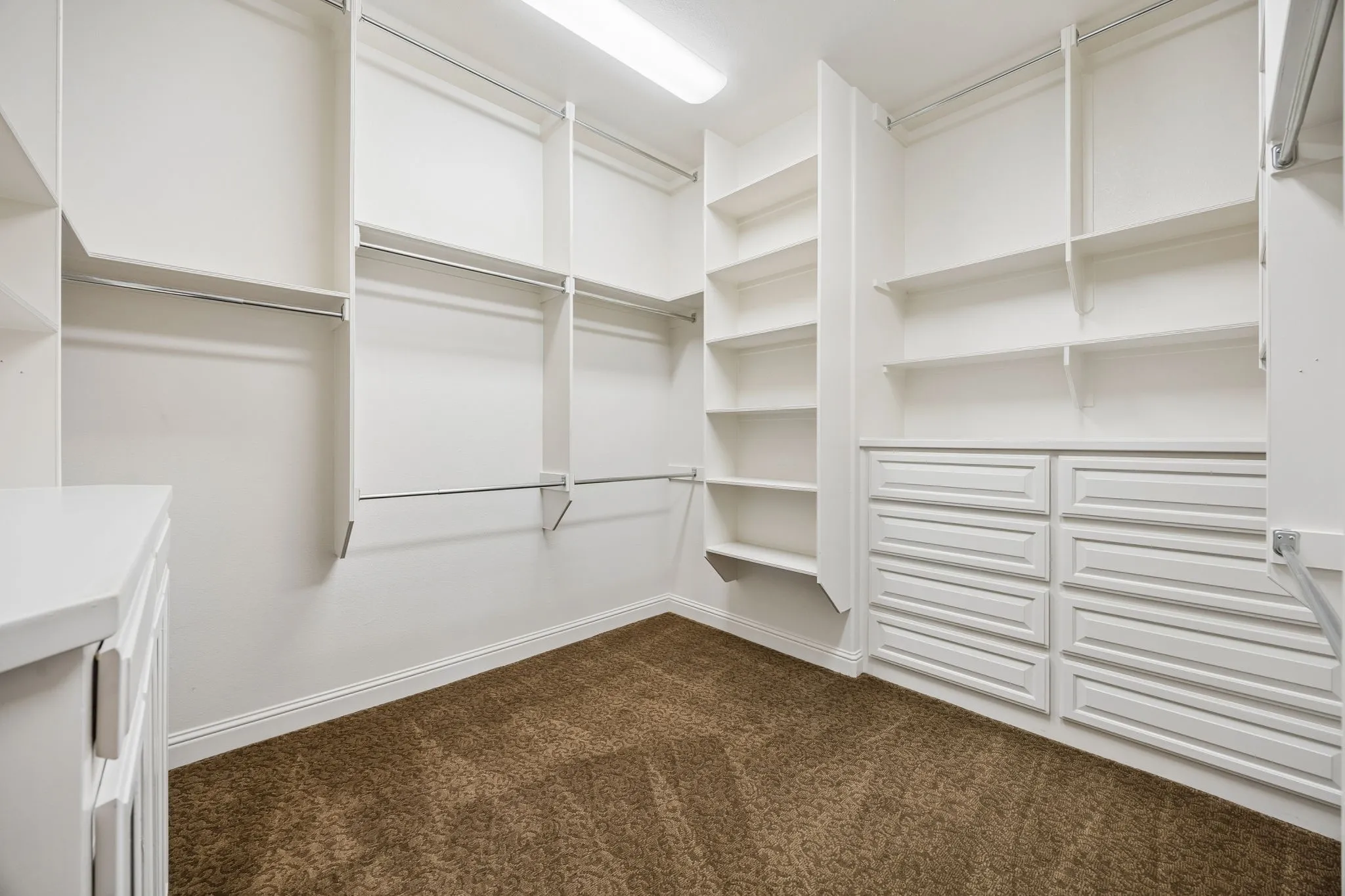 Single Family Residence For Sale in Collin County , 1501 Litchfield Drive, Mc Kinney, Texas 75071, 4 Bedroom, 3 Bathroom, 3 Garage spaces, 4,352 Sqft, built in 2004, mls#21370957, Real Estate Agent in Mc Kinney, Homes For Sale in Collin county, Homes For Sale in Mc Kinney, Realtor in Mc Kinney Texas, Real Estate Brokerage Independent Realty Texas, Luminita Cordes Realtor