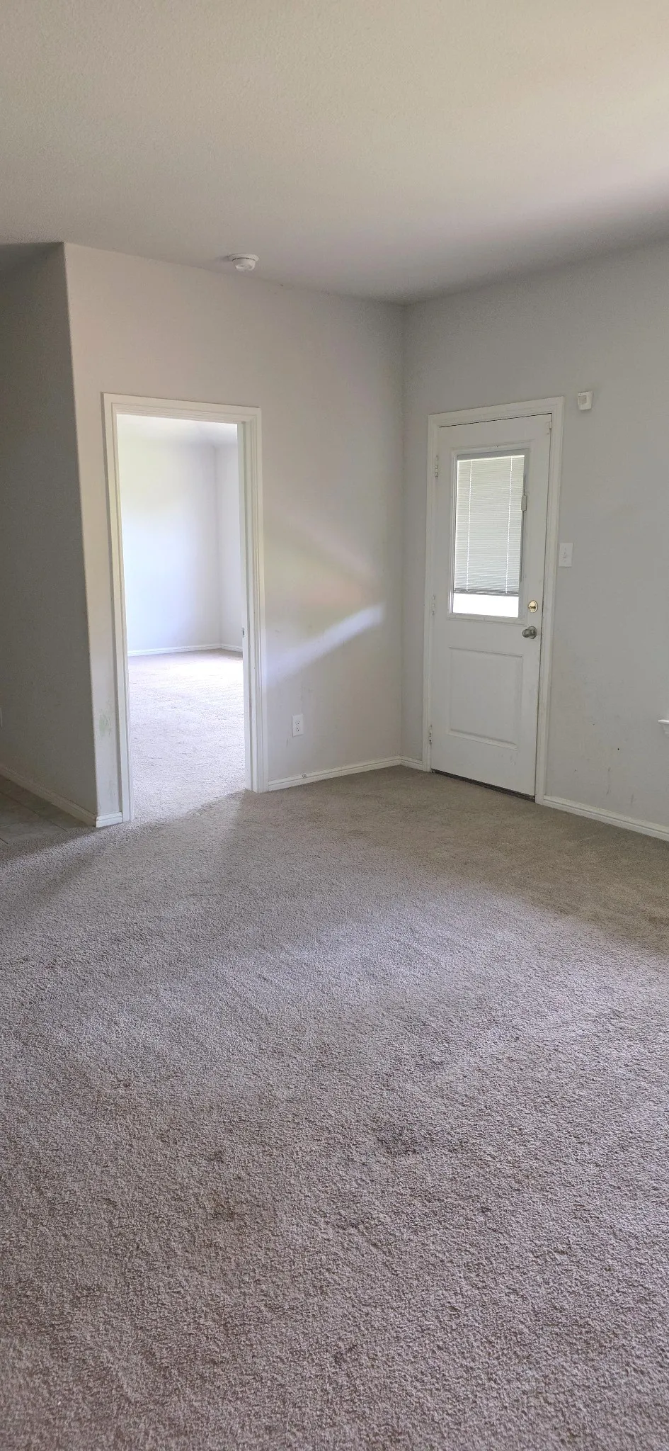 Single Family Residence For Sale in Denton County , 16629 White Fish Lane, Justin, Texas 76247, 4 Bedroom, 2 Bathroom, 2 Garage spaces, 1,878 Sqft, built in 2022, mls#21371647, Real Estate Agent in Justin, Homes For Sale in Denton county, Homes For Sale in Justin, Realtor in Justin Texas, Real Estate Brokerage Independent Realty Texas, Luminita Cordes Realtor