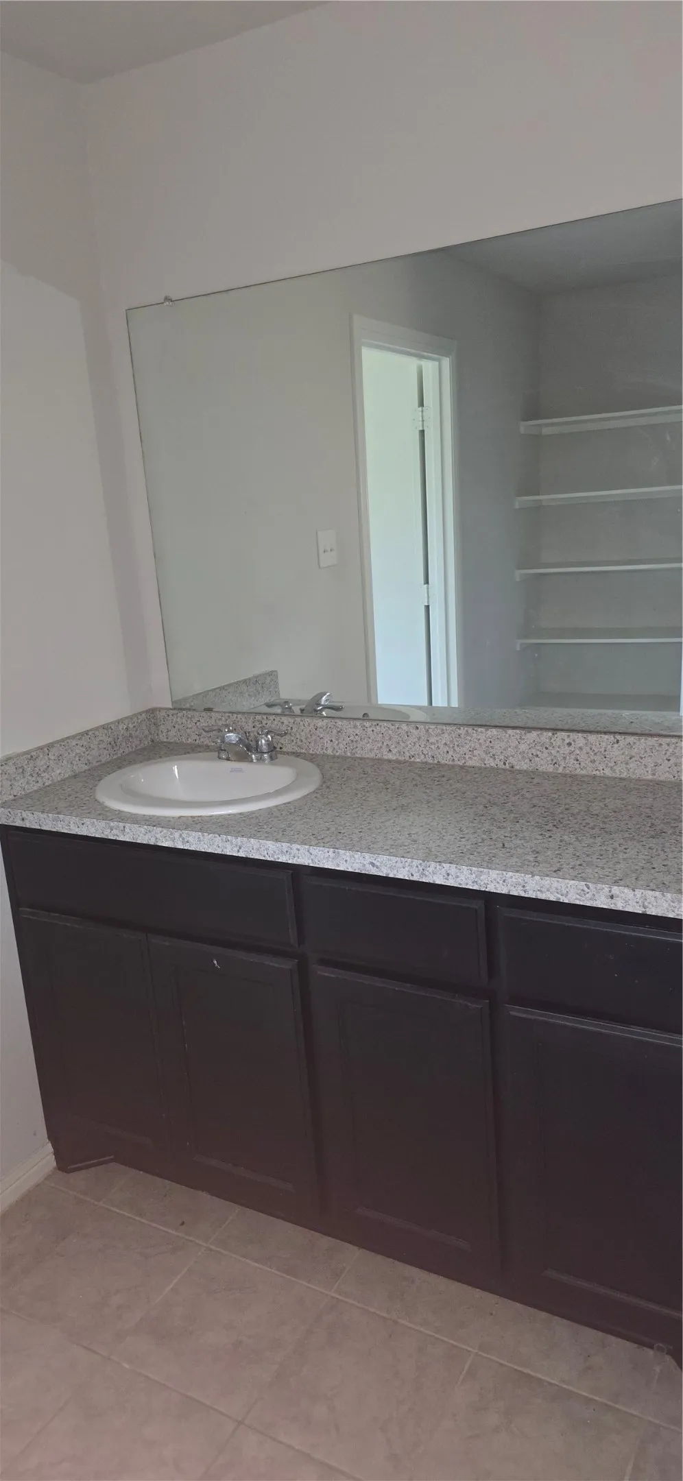 Single Family Residence For Sale in Denton County , 16629 White Fish Lane, Justin, Texas 76247, 4 Bedroom, 2 Bathroom, 2 Garage spaces, 1,878 Sqft, built in 2022, mls#21371647, Real Estate Agent in Justin, Homes For Sale in Denton county, Homes For Sale in Justin, Realtor in Justin Texas, Real Estate Brokerage Independent Realty Texas, Luminita Cordes Realtor