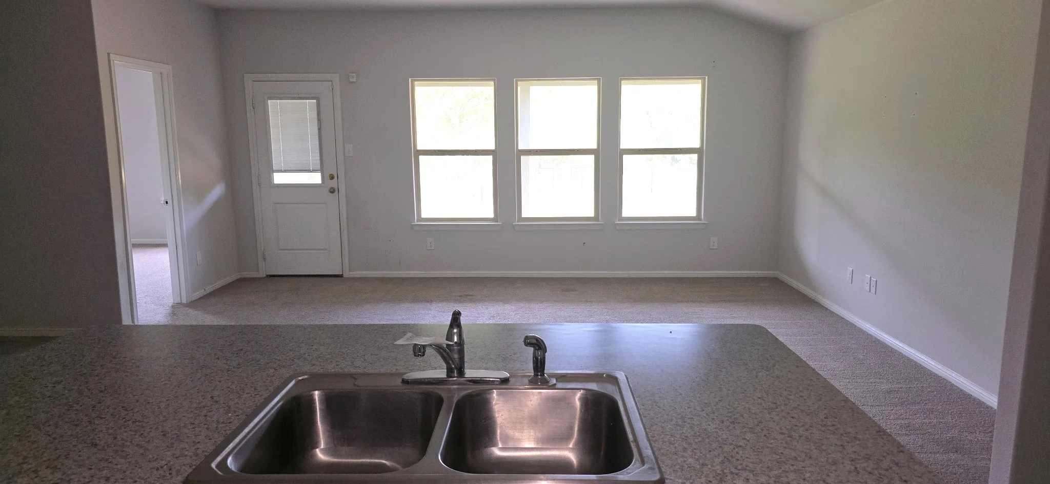 Single Family Residence For Sale in Denton County , 16629 White Fish Lane, Justin, Texas 76247, 4 Bedroom, 2 Bathroom, 2 Garage spaces, 1,878 Sqft, built in 2022, mls#21371647, Real Estate Agent in Justin, Homes For Sale in Denton county, Homes For Sale in Justin, Realtor in Justin Texas, Real Estate Brokerage Independent Realty Texas, Luminita Cordes Realtor
