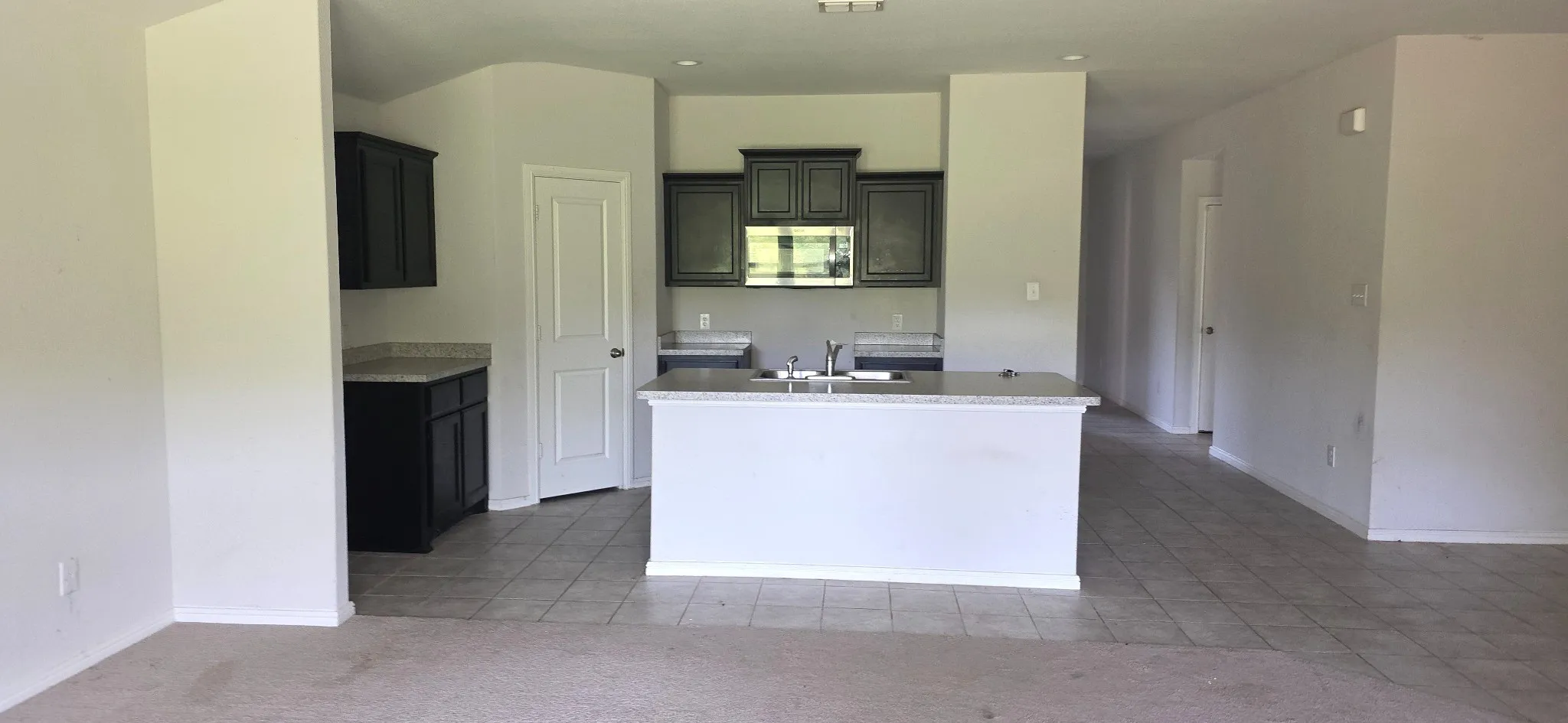 Single Family Residence For Sale in Denton County , 16629 White Fish Lane, Justin, Texas 76247, 4 Bedroom, 2 Bathroom, 2 Garage spaces, 1,878 Sqft, built in 2022, mls#21371647, Real Estate Agent in Justin, Homes For Sale in Denton county, Homes For Sale in Justin, Realtor in Justin Texas, Real Estate Brokerage Independent Realty Texas, Luminita Cordes Realtor