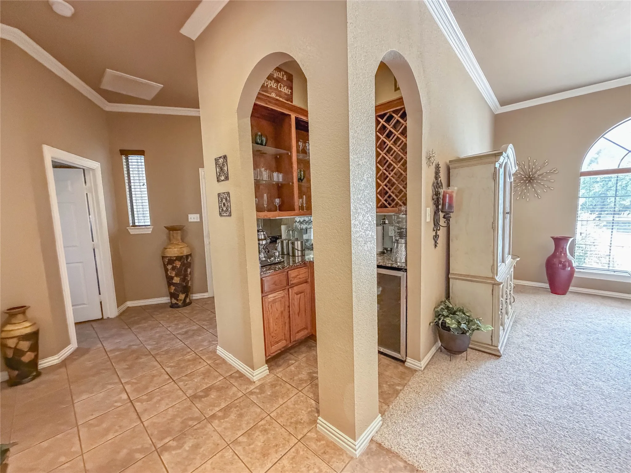 Single Family Residence For Sale in Dallas County , 2737 Wood Lake Drive, Cedar Hill, Texas 75104, 4 Bedroom, 5 Bathroom, 3 Garage spaces, 4,279 Sqft, built in 2005, mls#21368964, Real Estate Agent in Cedar Hill, Homes For Sale in Dallas county, Homes For Sale in Cedar Hill, Realtor in Cedar Hill Texas, Real Estate Brokerage Independent Realty Texas, Luminita Cordes Realtor