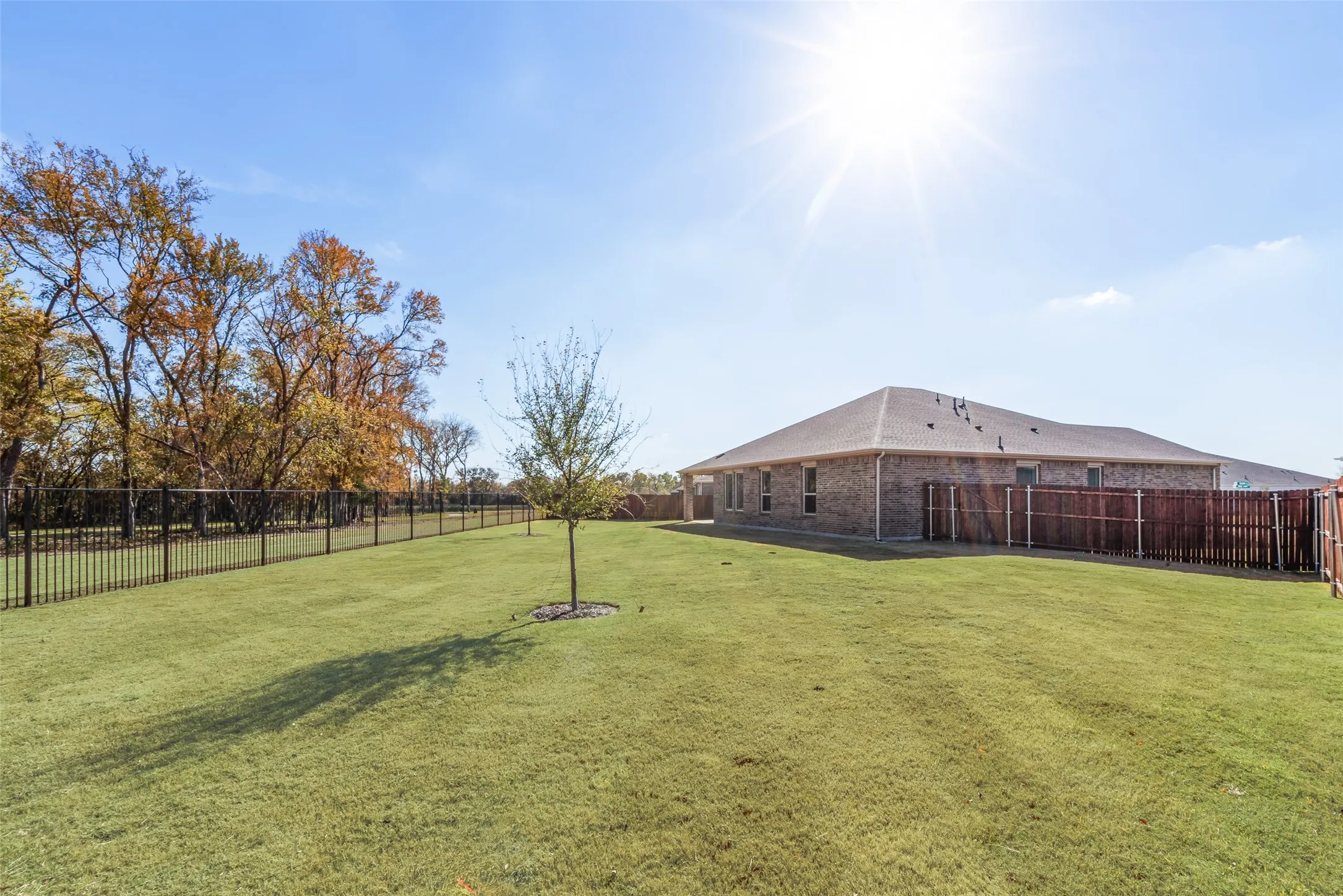 Single Family Residence For Rent in Collin County , 1532 Ruby Jewel Lane, Anna, Texas 75409, 4 Bedroom, 2 Bathroom, 2 Garage spaces, 2,846 Sqft, built in 2025, mls#21371746, Real Estate Agent in Anna, Homes For Rent in Collin county, Homes For Rent in Anna, Realtor in Anna Texas, Real Estate Brokerage Independent Realty Texas, Luminita Cordes Realtor