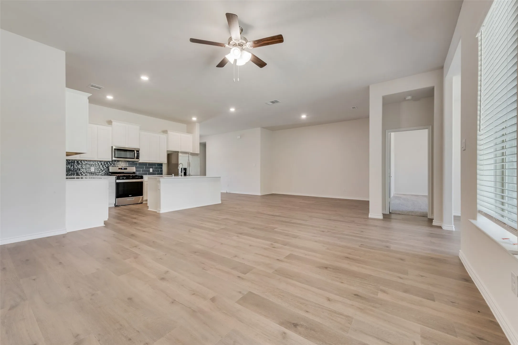 Single Family Residence For Rent in Collin County , 1532 Ruby Jewel Lane, Anna, Texas 75409, 4 Bedroom, 2 Bathroom, 2 Garage spaces, 2,846 Sqft, built in 2025, mls#21371746, Real Estate Agent in Anna, Homes For Rent in Collin county, Homes For Rent in Anna, Realtor in Anna Texas, Real Estate Brokerage Independent Realty Texas, Luminita Cordes Realtor