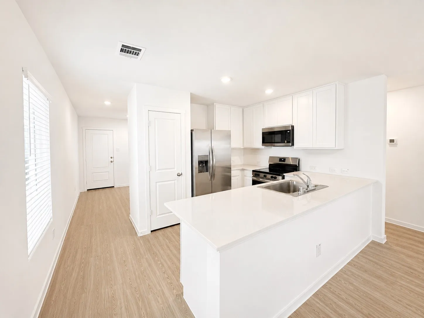 Single Family Residence For Rent in Collin County , 5326 Cinnamon Lane, Princeton, Texas 75407, 3 Bedroom, 2 Bathroom, 2 Garage spaces, 1,266 Sqft, built in 2026, mls#21371761, Real Estate Agent in Princeton, Homes For Rent in Collin county, Homes For Rent in Princeton, Realtor in Princeton Texas, Real Estate Brokerage Independent Realty Texas, Luminita Cordes Realtor