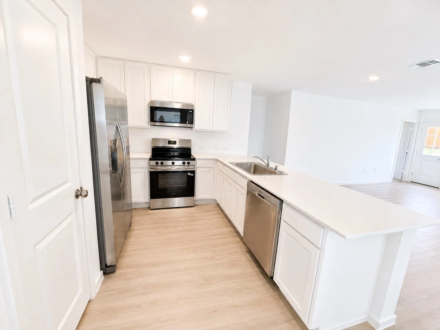 Single Family Residence For Rent in Collin County , 5326 Cinnamon Lane, Princeton, Texas 75407, 3 Bedroom, 2 Bathroom, 2 Garage spaces, 1,266 Sqft, built in 2026, mls#21371761, Real Estate Agent in Princeton, Homes For Rent in Collin county, Homes For Rent in Princeton, Realtor in Princeton Texas, Real Estate Brokerage Independent Realty Texas, Luminita Cordes Realtor