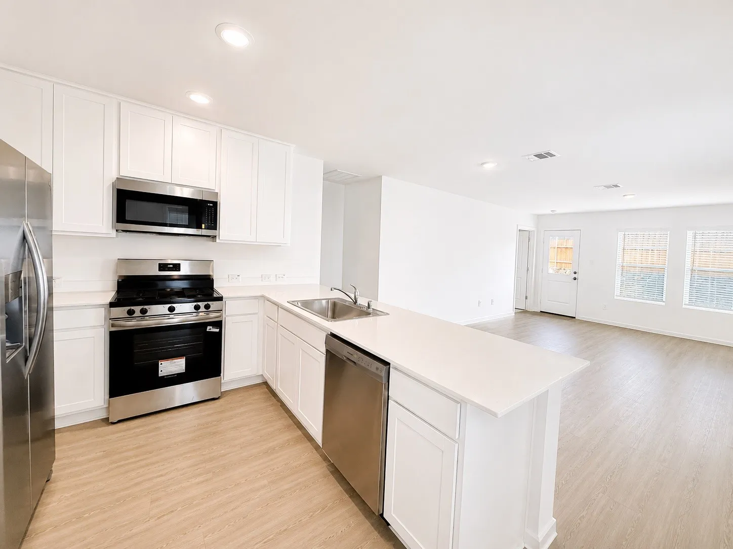 Single Family Residence For Rent in Collin County , 5326 Cinnamon Lane, Princeton, Texas 75407, 3 Bedroom, 2 Bathroom, 2 Garage spaces, 1,266 Sqft, built in 2026, mls#21371761, Real Estate Agent in Princeton, Homes For Rent in Collin county, Homes For Rent in Princeton, Realtor in Princeton Texas, Real Estate Brokerage Independent Realty Texas, Luminita Cordes Realtor