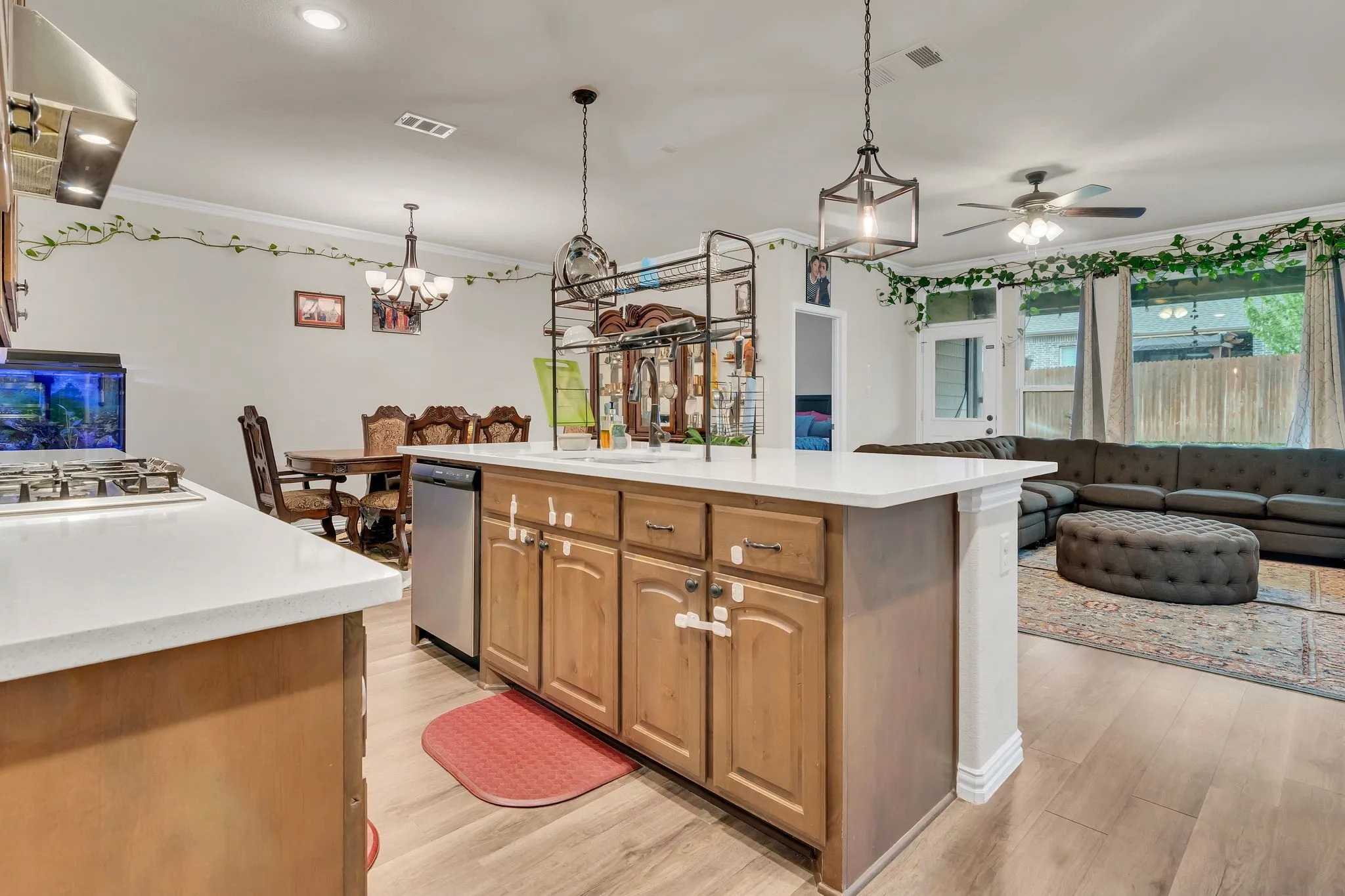 Single Family Residence For Rent in Tarrant County , 1728 Rio Secco Drive, Fort Worth, Texas 76131, 3 Bedroom, 2 Bathroom, 2 Garage spaces, 1,822 Sqft, built in 2020, mls#21371765, Real Estate Agent in Fort Worth, Homes For Rent in Tarrant county, Homes For Rent in Fort Worth, Realtor in Fort Worth Texas, Real Estate Brokerage Independent Realty Texas, Luminita Cordes Realtor