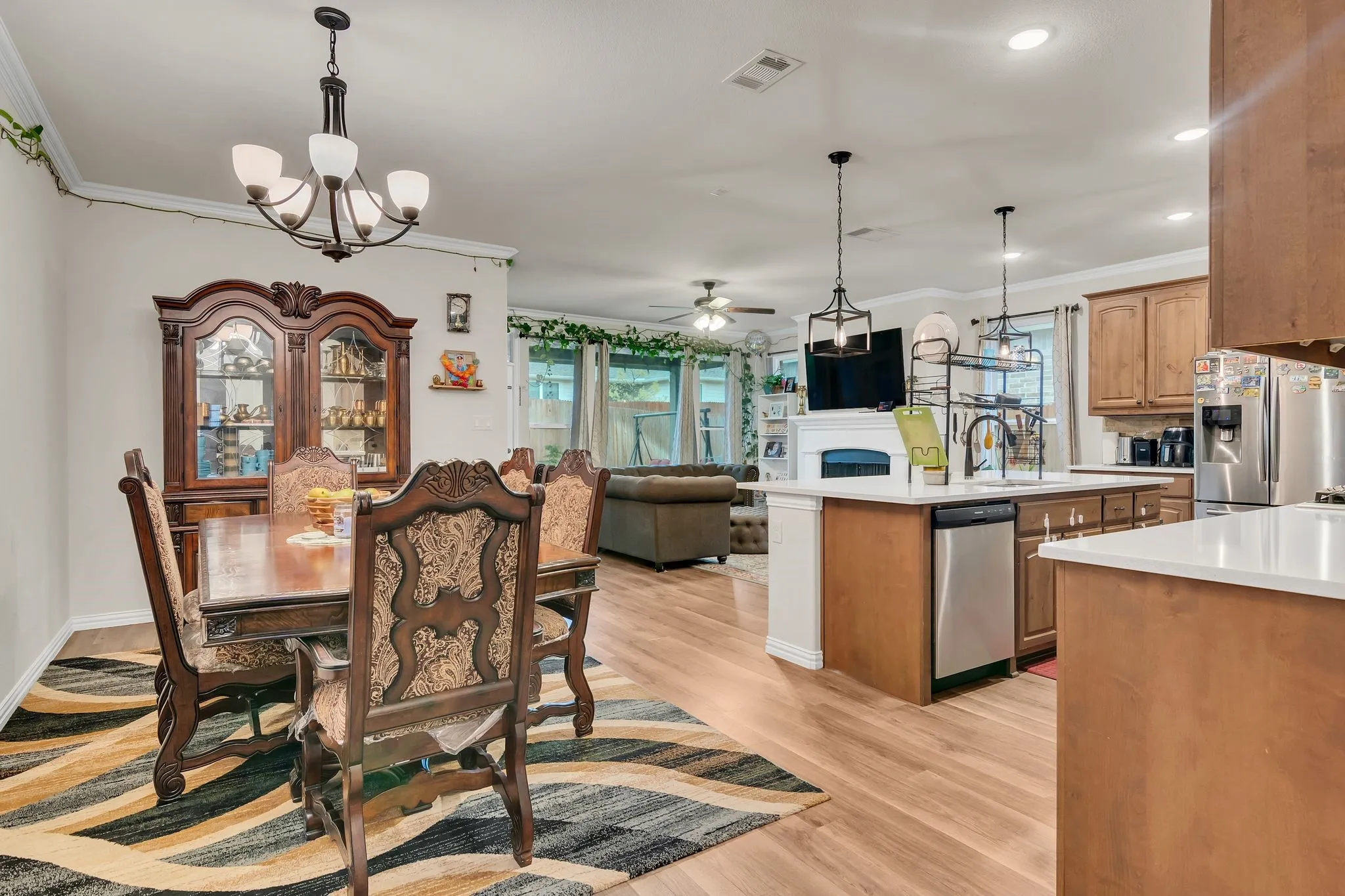 Single Family Residence For Rent in Tarrant County , 1728 Rio Secco Drive, Fort Worth, Texas 76131, 3 Bedroom, 2 Bathroom, 2 Garage spaces, 1,822 Sqft, built in 2020, mls#21371765, Real Estate Agent in Fort Worth, Homes For Rent in Tarrant county, Homes For Rent in Fort Worth, Realtor in Fort Worth Texas, Real Estate Brokerage Independent Realty Texas, Luminita Cordes Realtor