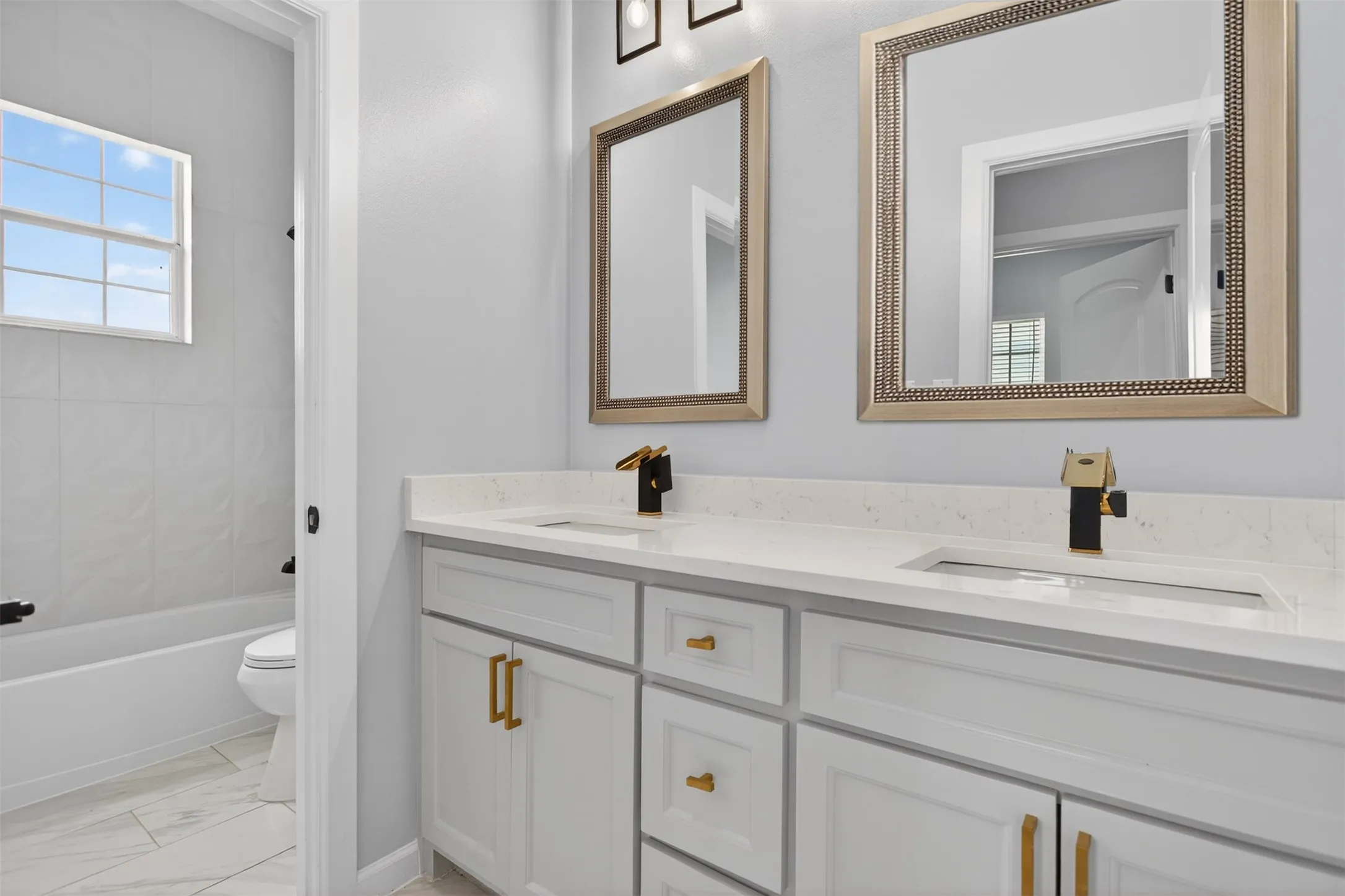 Single Family Residence For Sale in Hunt County , 4209 County Road 2512, Royse City, Texas 75189, 4 Bedroom, 3 Bathroom, 2 Garage spaces, 2,718 Sqft, built in 2022, mls#21371768, Real Estate Agent in Royse City, Homes For Sale in Hunt county, Homes For Sale in Royse City, Realtor in Royse City Texas, Real Estate Brokerage Independent Realty Texas, Luminita Cordes Realtor