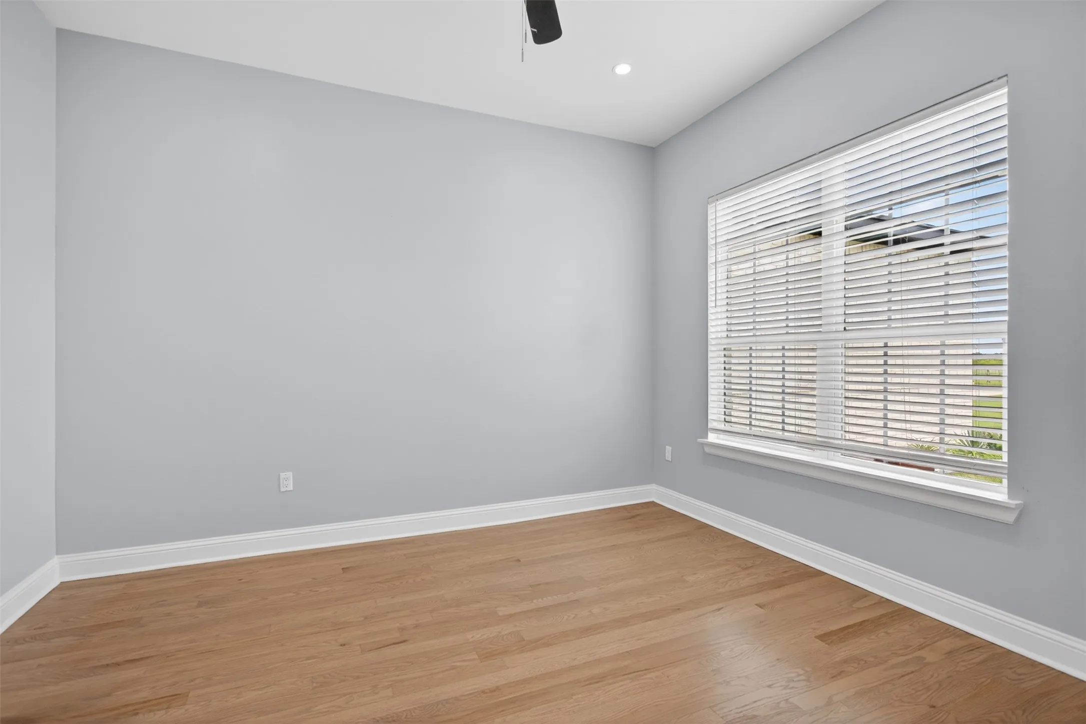 Single Family Residence For Sale in Hunt County , 4209 County Road 2512, Royse City, Texas 75189, 4 Bedroom, 3 Bathroom, 2 Garage spaces, 2,718 Sqft, built in 2022, mls#21371768, Real Estate Agent in Royse City, Homes For Sale in Hunt county, Homes For Sale in Royse City, Realtor in Royse City Texas, Real Estate Brokerage Independent Realty Texas, Luminita Cordes Realtor
