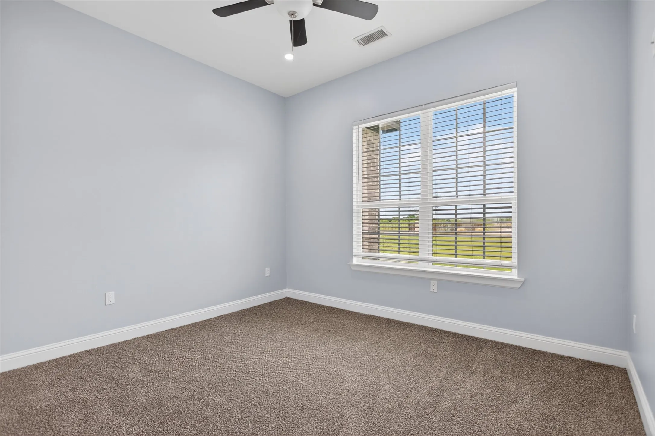 Single Family Residence For Sale in Hunt County , 4209 County Road 2512, Royse City, Texas 75189, 4 Bedroom, 3 Bathroom, 2 Garage spaces, 2,718 Sqft, built in 2022, mls#21371768, Real Estate Agent in Royse City, Homes For Sale in Hunt county, Homes For Sale in Royse City, Realtor in Royse City Texas, Real Estate Brokerage Independent Realty Texas, Luminita Cordes Realtor