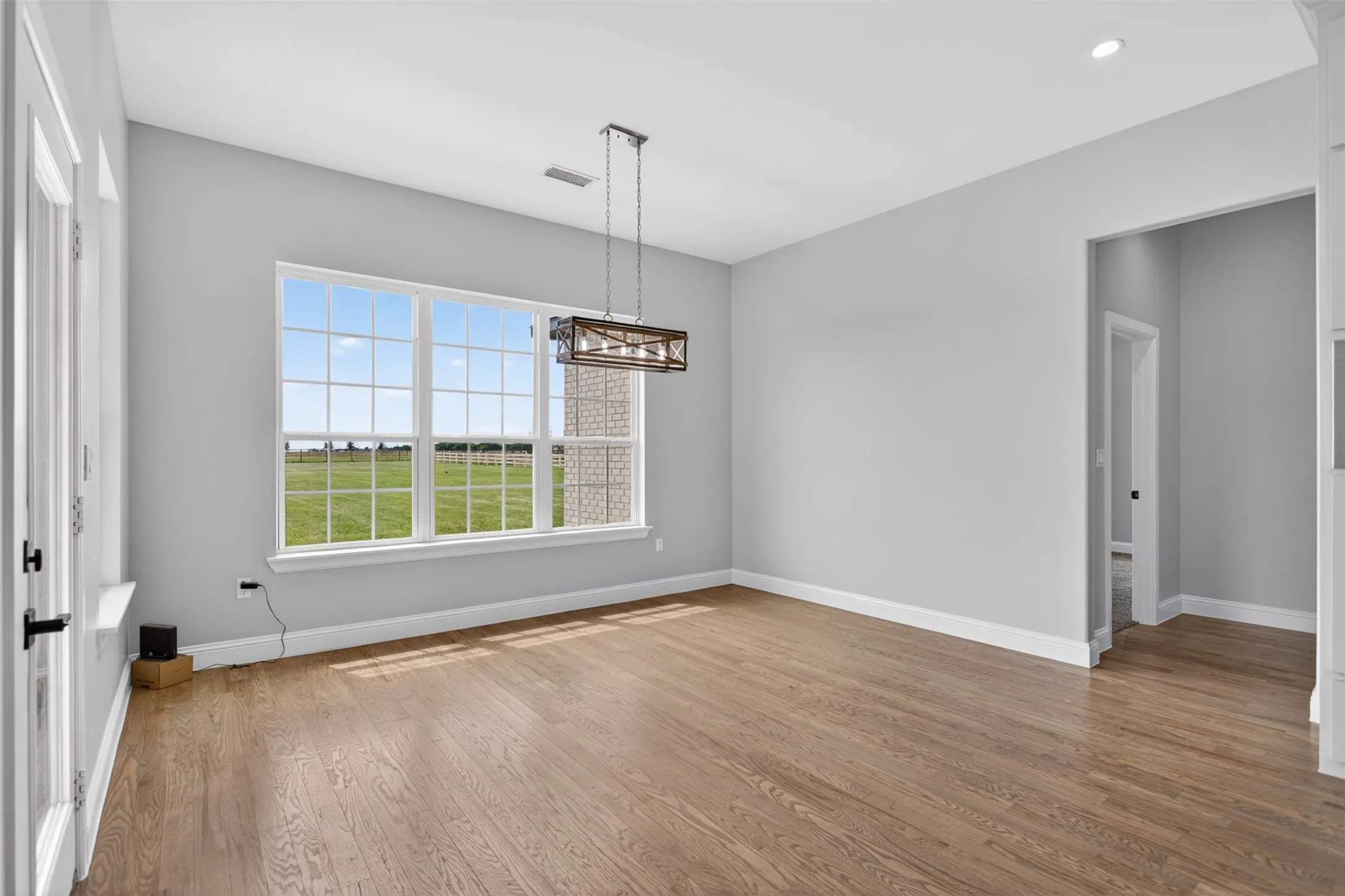 Single Family Residence For Sale in Hunt County , 4209 County Road 2512, Royse City, Texas 75189, 4 Bedroom, 3 Bathroom, 2 Garage spaces, 2,718 Sqft, built in 2022, mls#21371768, Real Estate Agent in Royse City, Homes For Sale in Hunt county, Homes For Sale in Royse City, Realtor in Royse City Texas, Real Estate Brokerage Independent Realty Texas, Luminita Cordes Realtor