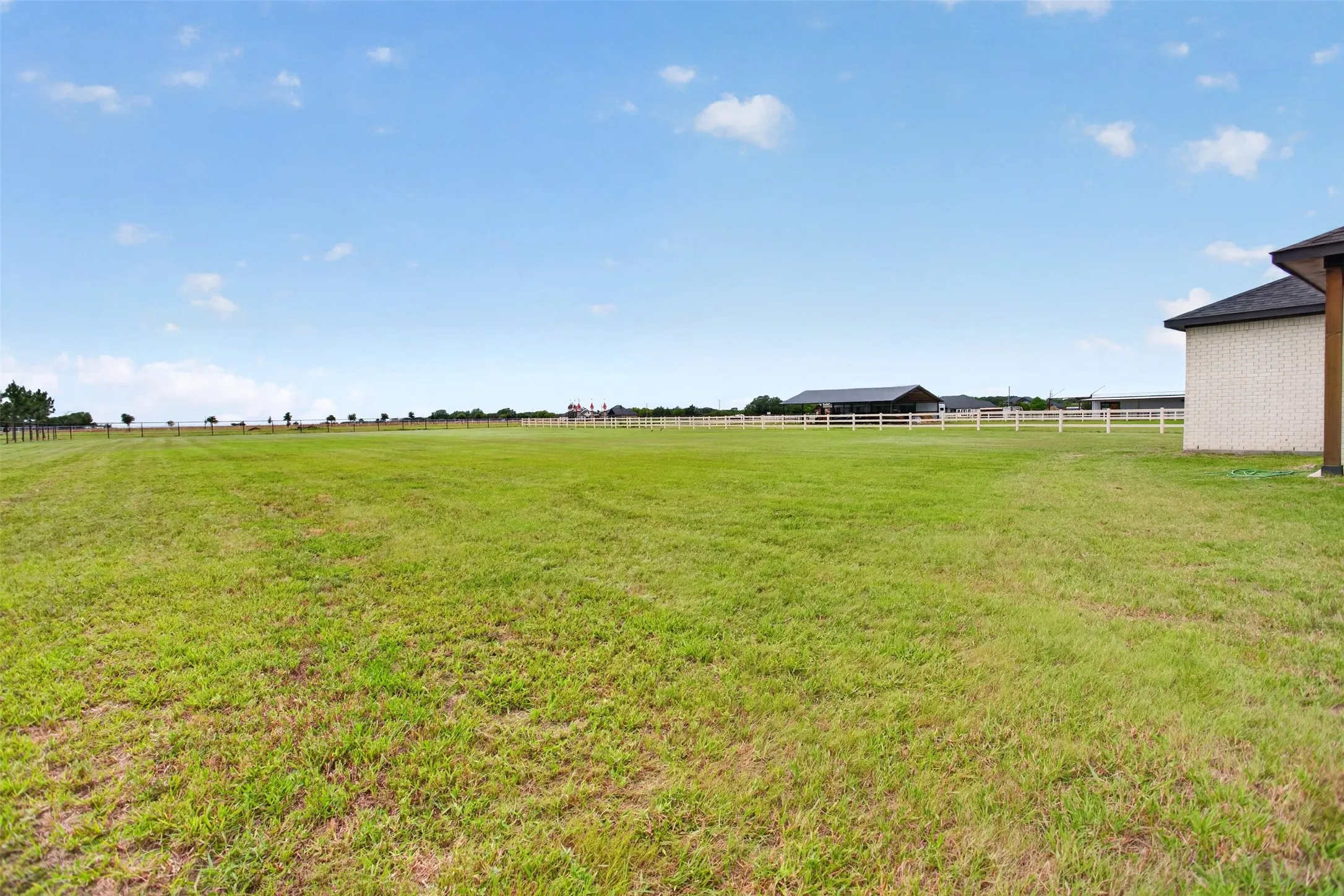 Single Family Residence For Sale in Hunt County , 4209 County Road 2512, Royse City, Texas 75189, 4 Bedroom, 3 Bathroom, 2 Garage spaces, 2,718 Sqft, built in 2022, mls#21371768, Real Estate Agent in Royse City, Homes For Sale in Hunt county, Homes For Sale in Royse City, Realtor in Royse City Texas, Real Estate Brokerage Independent Realty Texas, Luminita Cordes Realtor