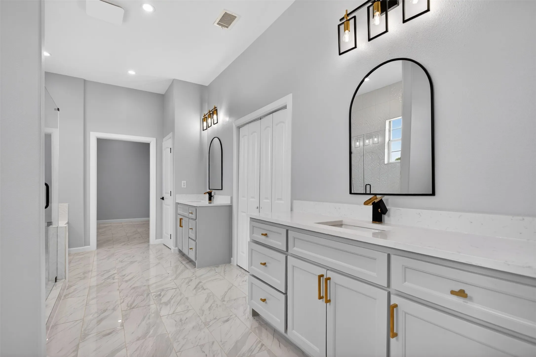 Single Family Residence For Sale in Hunt County , 4209 County Road 2512, Royse City, Texas 75189, 4 Bedroom, 3 Bathroom, 2 Garage spaces, 2,718 Sqft, built in 2022, mls#21371768, Real Estate Agent in Royse City, Homes For Sale in Hunt county, Homes For Sale in Royse City, Realtor in Royse City Texas, Real Estate Brokerage Independent Realty Texas, Luminita Cordes Realtor
