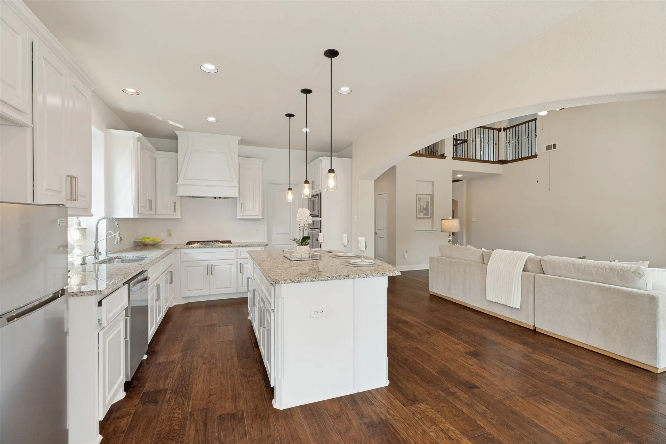 Single Family Residence For Sale in Collin County , 2160 Nocona Drive, Prosper, Texas 75078, 5 Bedroom, 5 Bathroom, 3 Garage spaces, 4,514 Sqft, built in 2014, mls#21363149, Real Estate Agent in Prosper, Homes For Sale in Collin county, Homes For Sale in Prosper, Realtor in Prosper Texas, Real Estate Brokerage Independent Realty Texas, Luminita Cordes Realtor