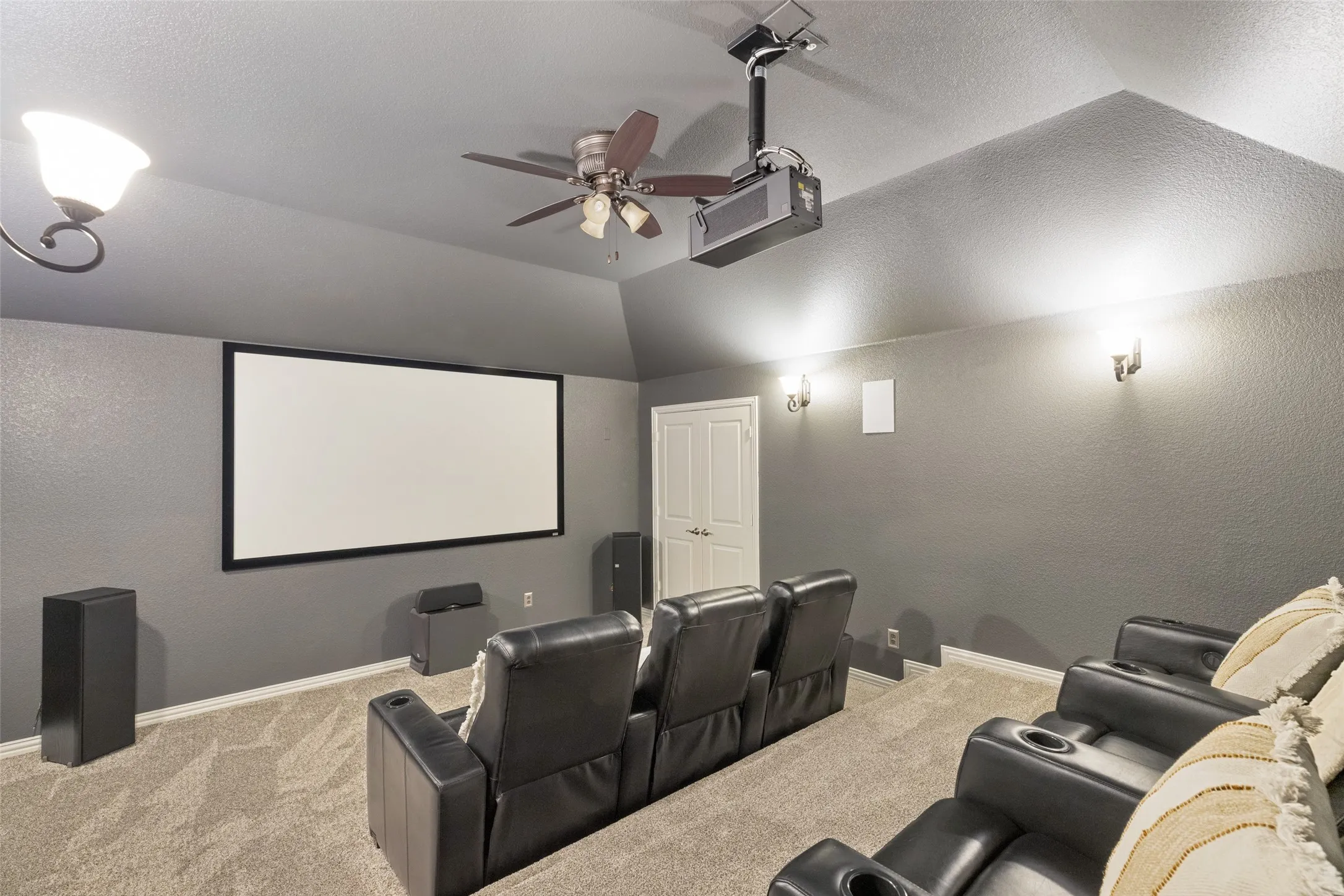 Single Family Residence For Sale in Collin County , 2160 Nocona Drive, Prosper, Texas 75078, 5 Bedroom, 5 Bathroom, 3 Garage spaces, 4,514 Sqft, built in 2014, mls#21363149, Real Estate Agent in Prosper, Homes For Sale in Collin county, Homes For Sale in Prosper, Realtor in Prosper Texas, Real Estate Brokerage Independent Realty Texas, Luminita Cordes Realtor