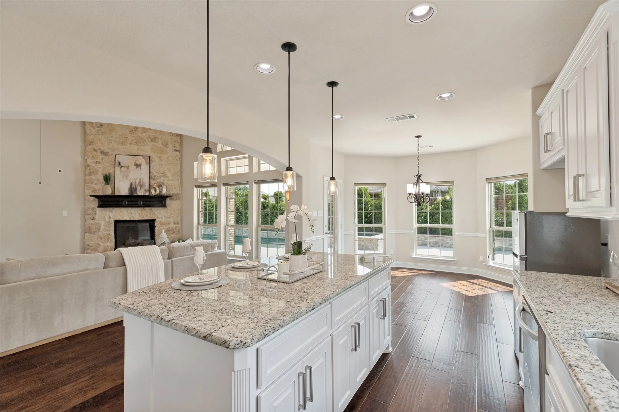 Single Family Residence For Sale in Collin County , 2160 Nocona Drive, Prosper, Texas 75078, 5 Bedroom, 5 Bathroom, 3 Garage spaces, 4,514 Sqft, built in 2014, mls#21363149, Real Estate Agent in Prosper, Homes For Sale in Collin county, Homes For Sale in Prosper, Realtor in Prosper Texas, Real Estate Brokerage Independent Realty Texas, Luminita Cordes Realtor