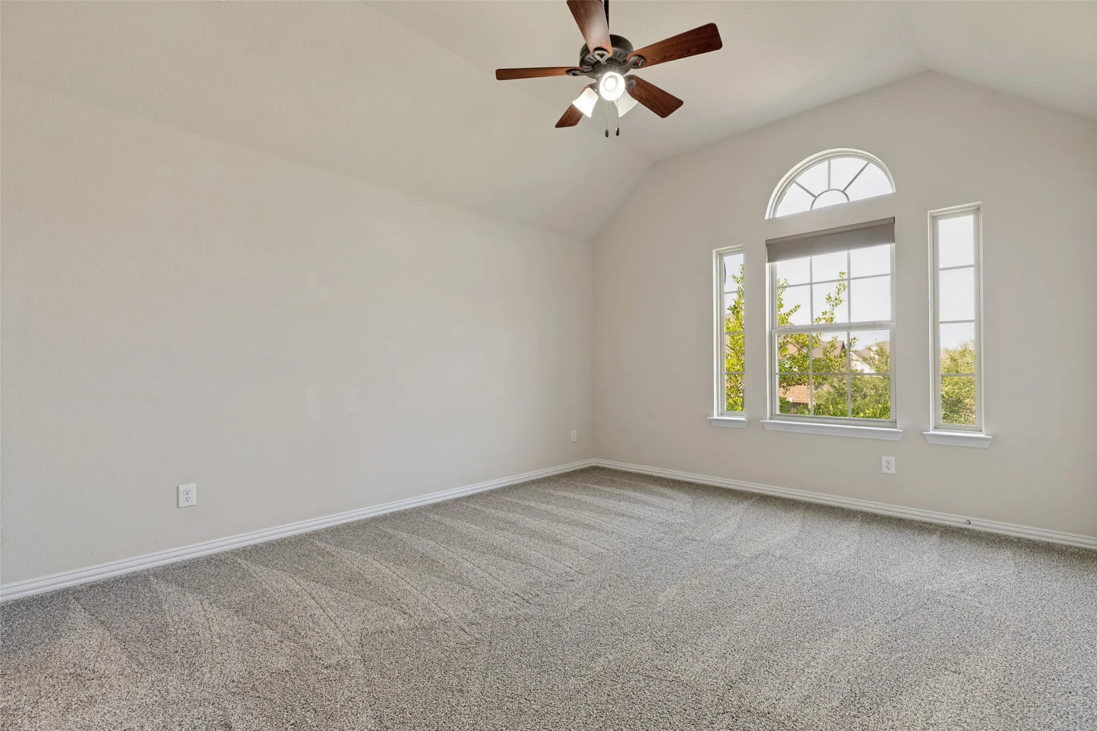 Single Family Residence For Sale in Collin County , 2160 Nocona Drive, Prosper, Texas 75078, 5 Bedroom, 5 Bathroom, 3 Garage spaces, 4,514 Sqft, built in 2014, mls#21363149, Real Estate Agent in Prosper, Homes For Sale in Collin county, Homes For Sale in Prosper, Realtor in Prosper Texas, Real Estate Brokerage Independent Realty Texas, Luminita Cordes Realtor
