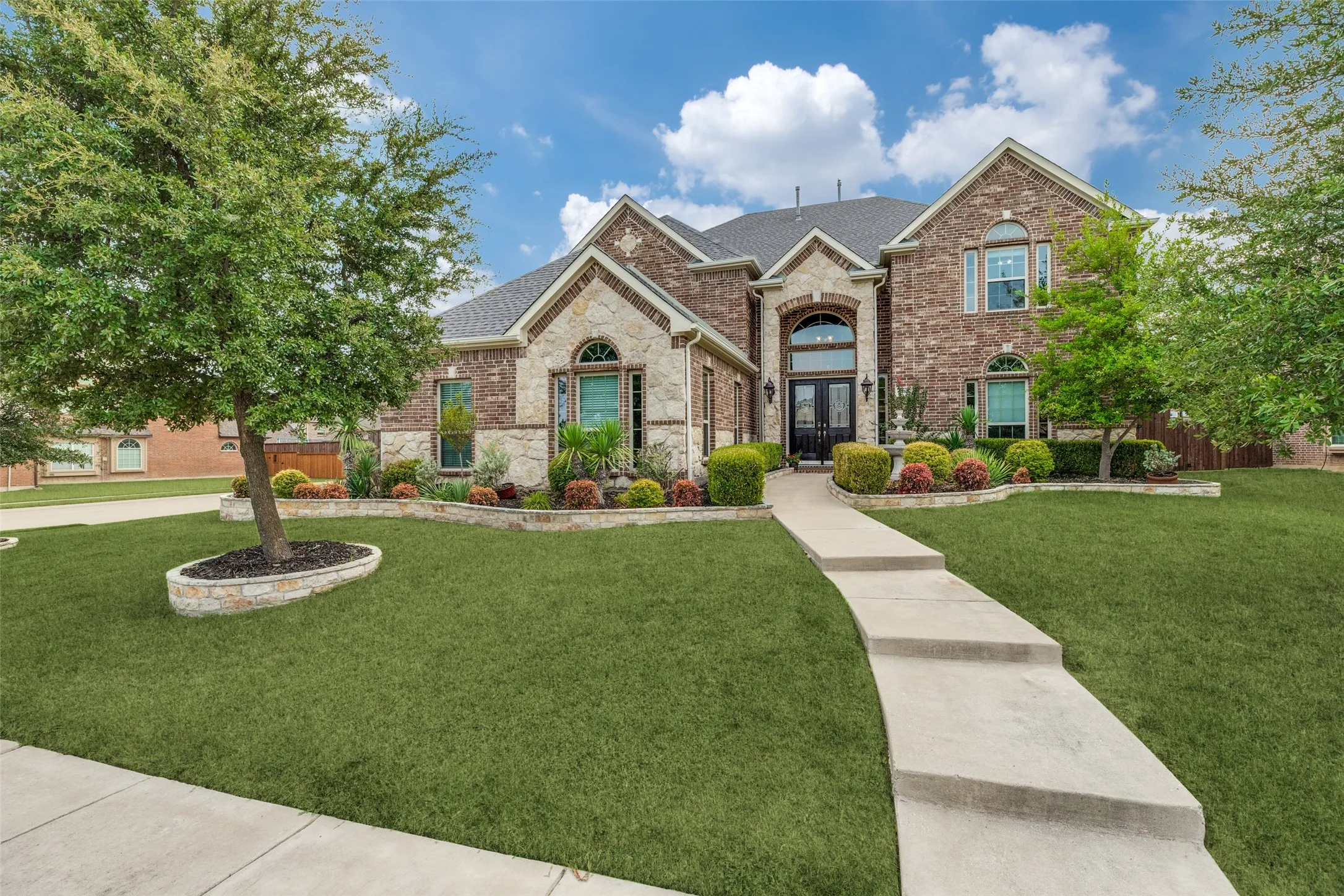 Single Family Residence For Sale in Collin County , 2160 Nocona Drive, Prosper, Texas 75078, 5 Bedroom, 5 Bathroom, 3 Garage spaces, 4,514 Sqft, built in 2014, mls#21363149, Real Estate Agent in Prosper, Homes For Sale in Collin county, Homes For Sale in Prosper, Realtor in Prosper Texas, Real Estate Brokerage Independent Realty Texas, Luminita Cordes Realtor