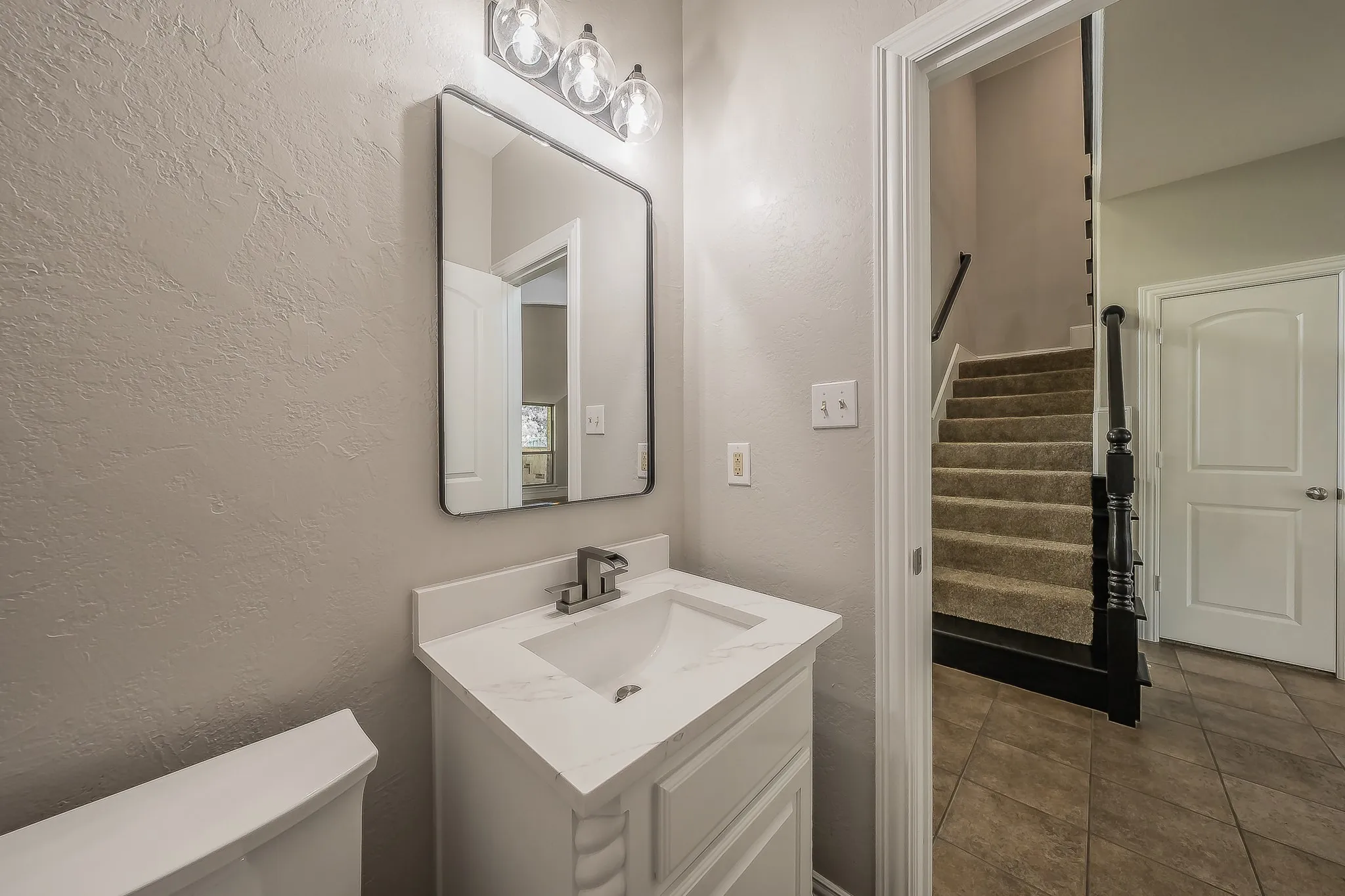 Single Family Residence For Sale in Rockwall County , 275 Savannah Hill, Rockwall, Texas 75032, 4 Bedroom, 4 Bathroom, 5 Garage spaces, 3,242 Sqft, built in 2003, mls#21371769, Real Estate Agent in Rockwall, Homes For Sale in Rockwall county, Homes For Sale in Rockwall, Realtor in Rockwall Texas, Real Estate Brokerage Independent Realty Texas, Luminita Cordes Realtor