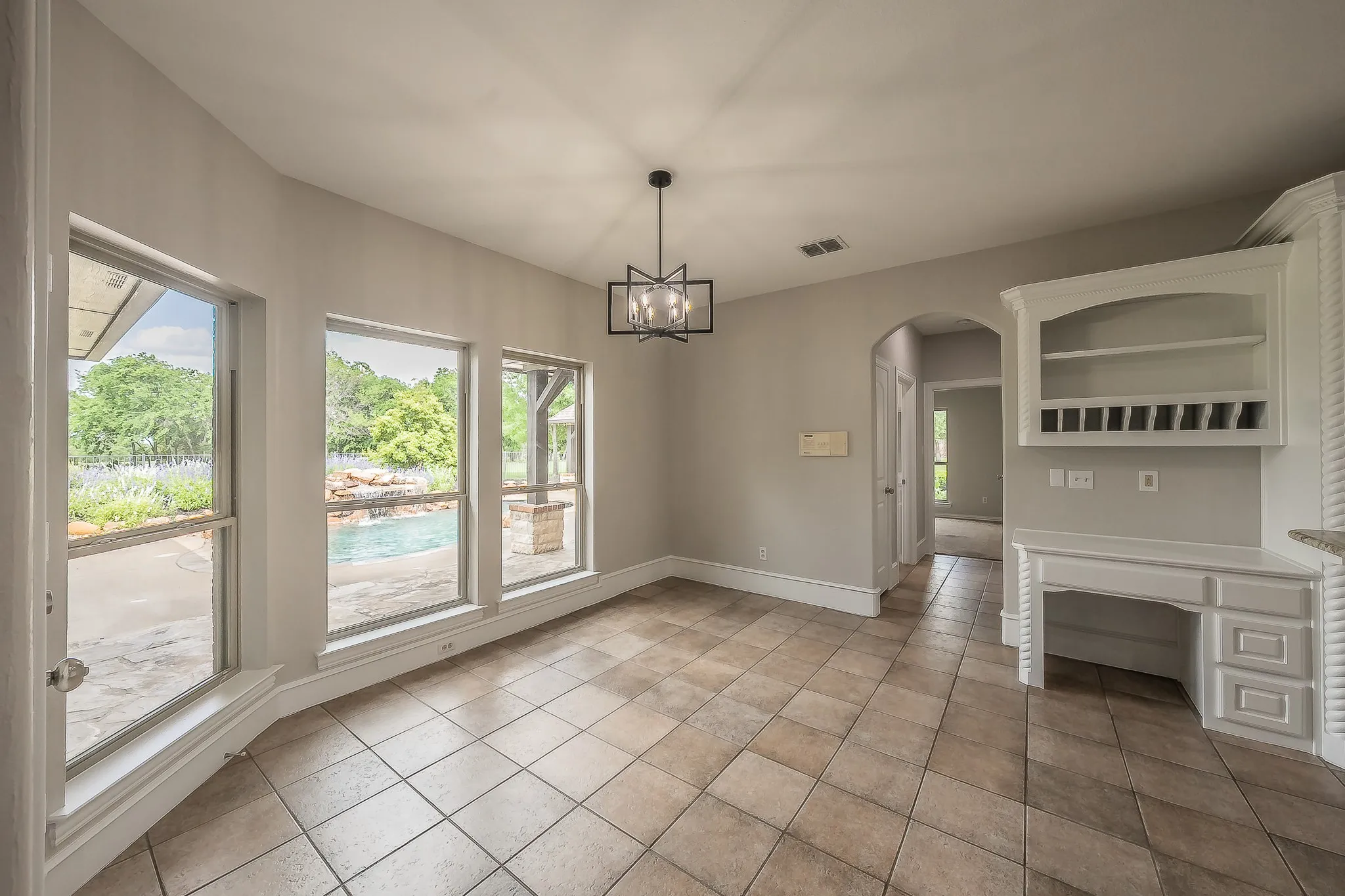 Single Family Residence For Sale in Rockwall County , 275 Savannah Hill, Rockwall, Texas 75032, 4 Bedroom, 4 Bathroom, 5 Garage spaces, 3,242 Sqft, built in 2003, mls#21371769, Real Estate Agent in Rockwall, Homes For Sale in Rockwall county, Homes For Sale in Rockwall, Realtor in Rockwall Texas, Real Estate Brokerage Independent Realty Texas, Luminita Cordes Realtor