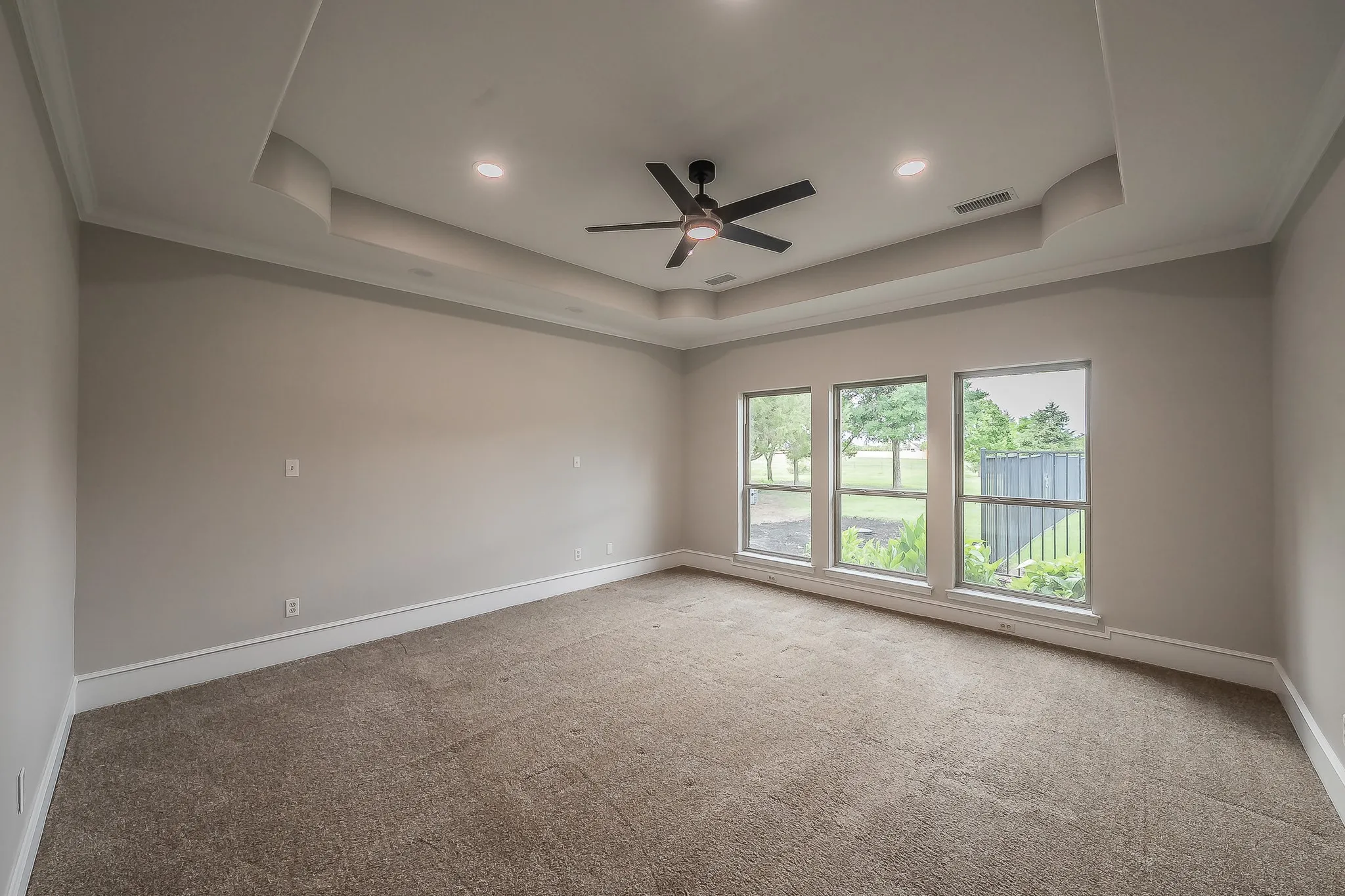 Single Family Residence For Sale in Rockwall County , 275 Savannah Hill, Rockwall, Texas 75032, 4 Bedroom, 4 Bathroom, 5 Garage spaces, 3,242 Sqft, built in 2003, mls#21371769, Real Estate Agent in Rockwall, Homes For Sale in Rockwall county, Homes For Sale in Rockwall, Realtor in Rockwall Texas, Real Estate Brokerage Independent Realty Texas, Luminita Cordes Realtor