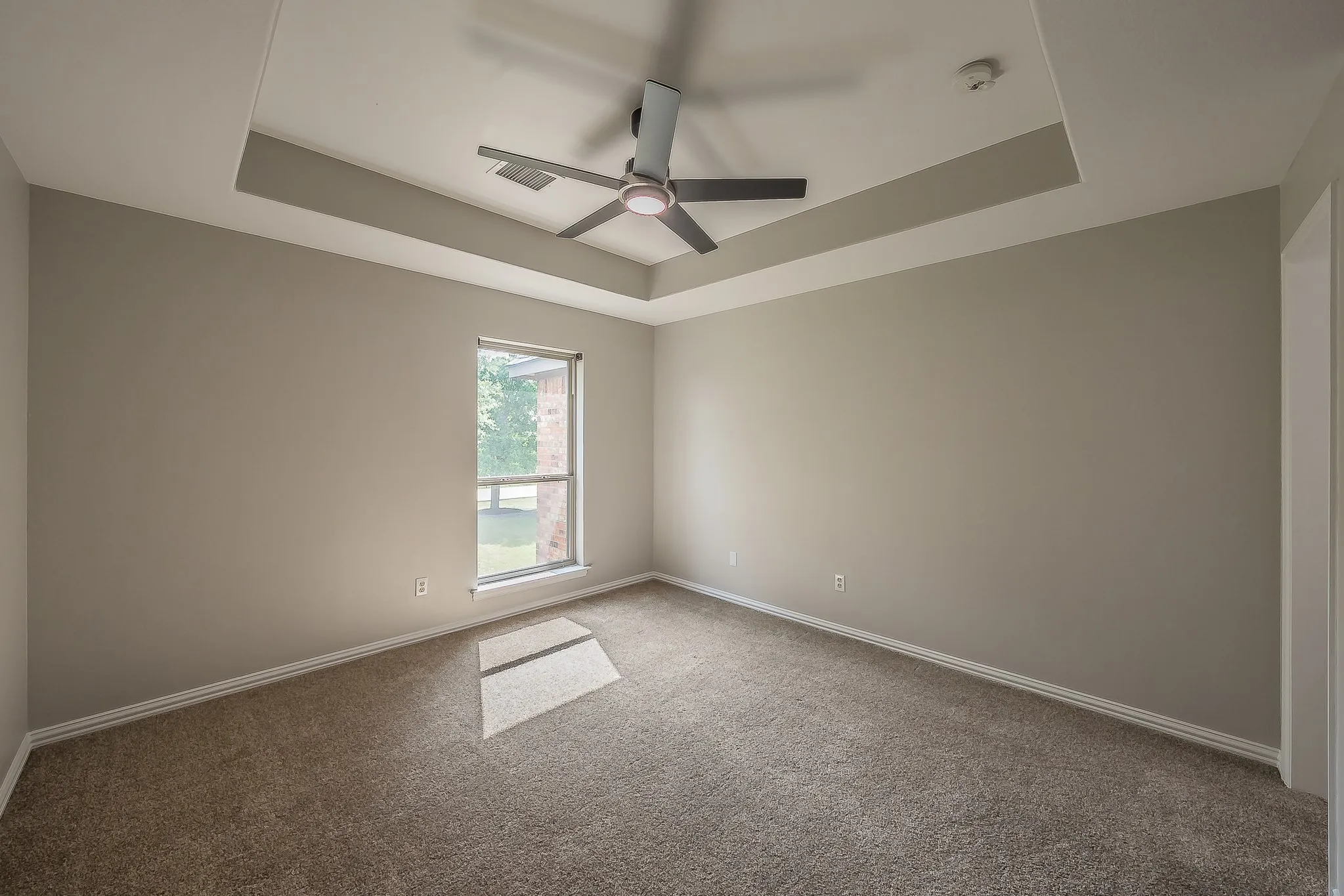Single Family Residence For Sale in Rockwall County , 275 Savannah Hill, Rockwall, Texas 75032, 4 Bedroom, 4 Bathroom, 5 Garage spaces, 3,242 Sqft, built in 2003, mls#21371769, Real Estate Agent in Rockwall, Homes For Sale in Rockwall county, Homes For Sale in Rockwall, Realtor in Rockwall Texas, Real Estate Brokerage Independent Realty Texas, Luminita Cordes Realtor